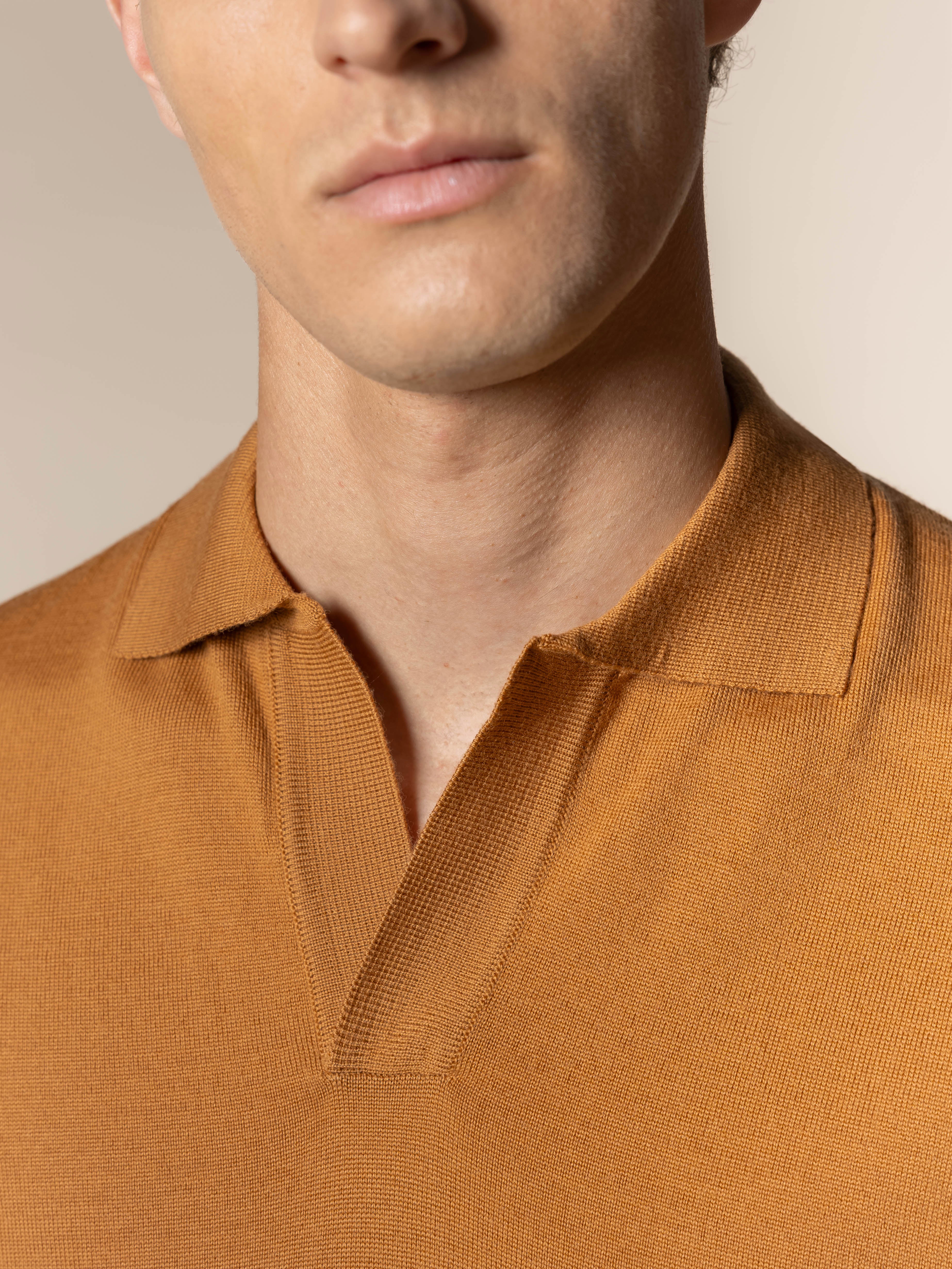 Shortsleeve Buttonless Polo Rust