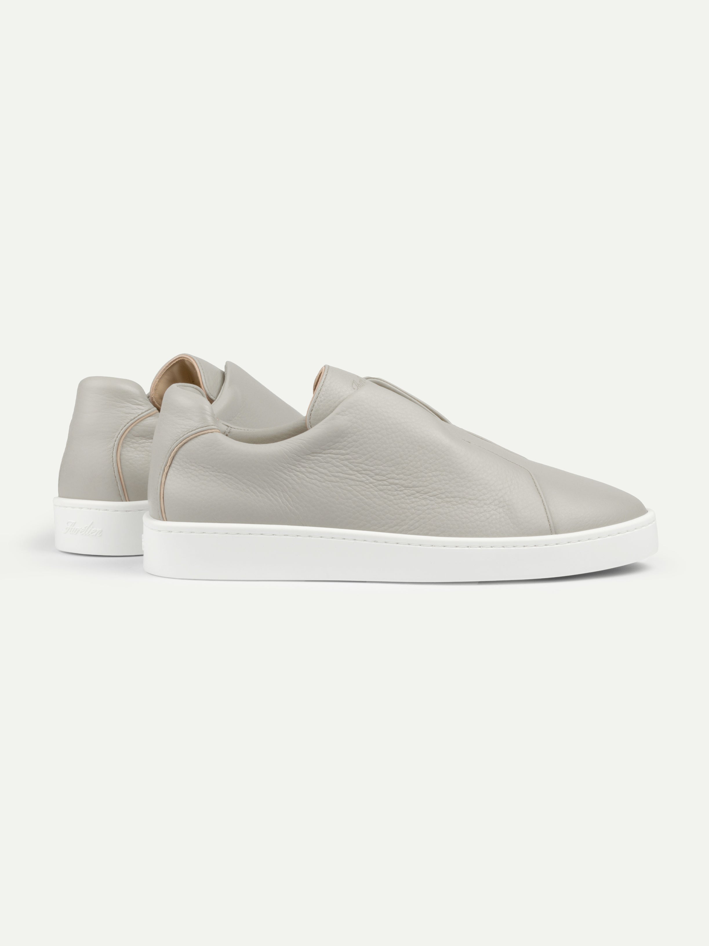 Light Grey Grain AUR3 Sneaker