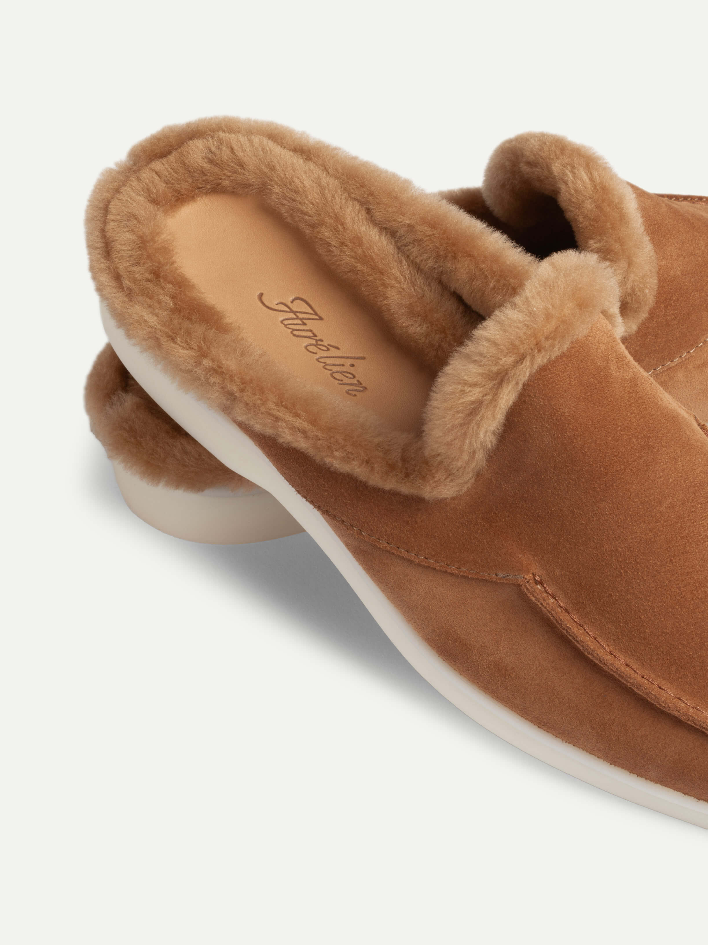Lady Caramel Fur Yacht Slipper