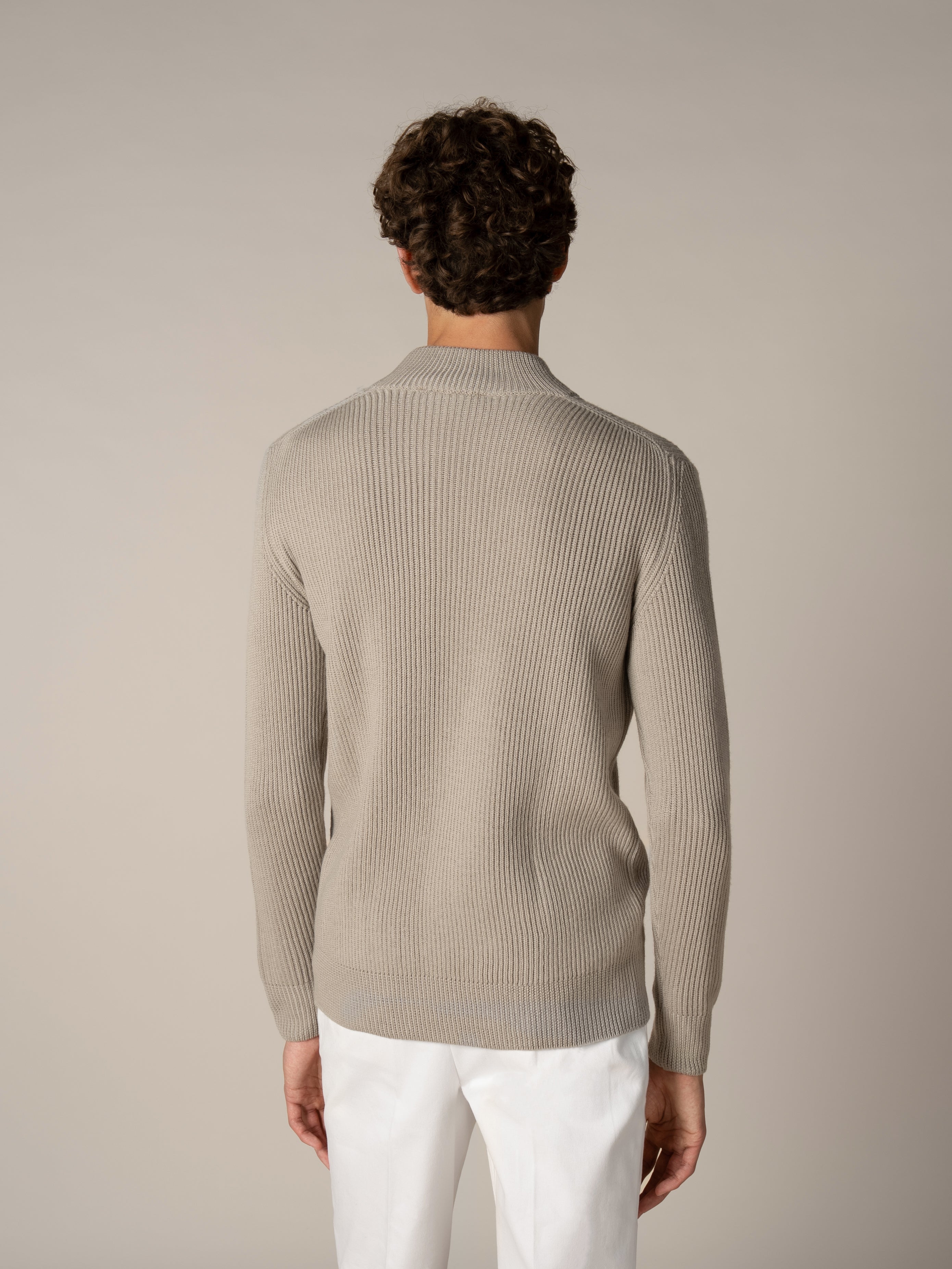 Costa Inglese Mockneck Greige