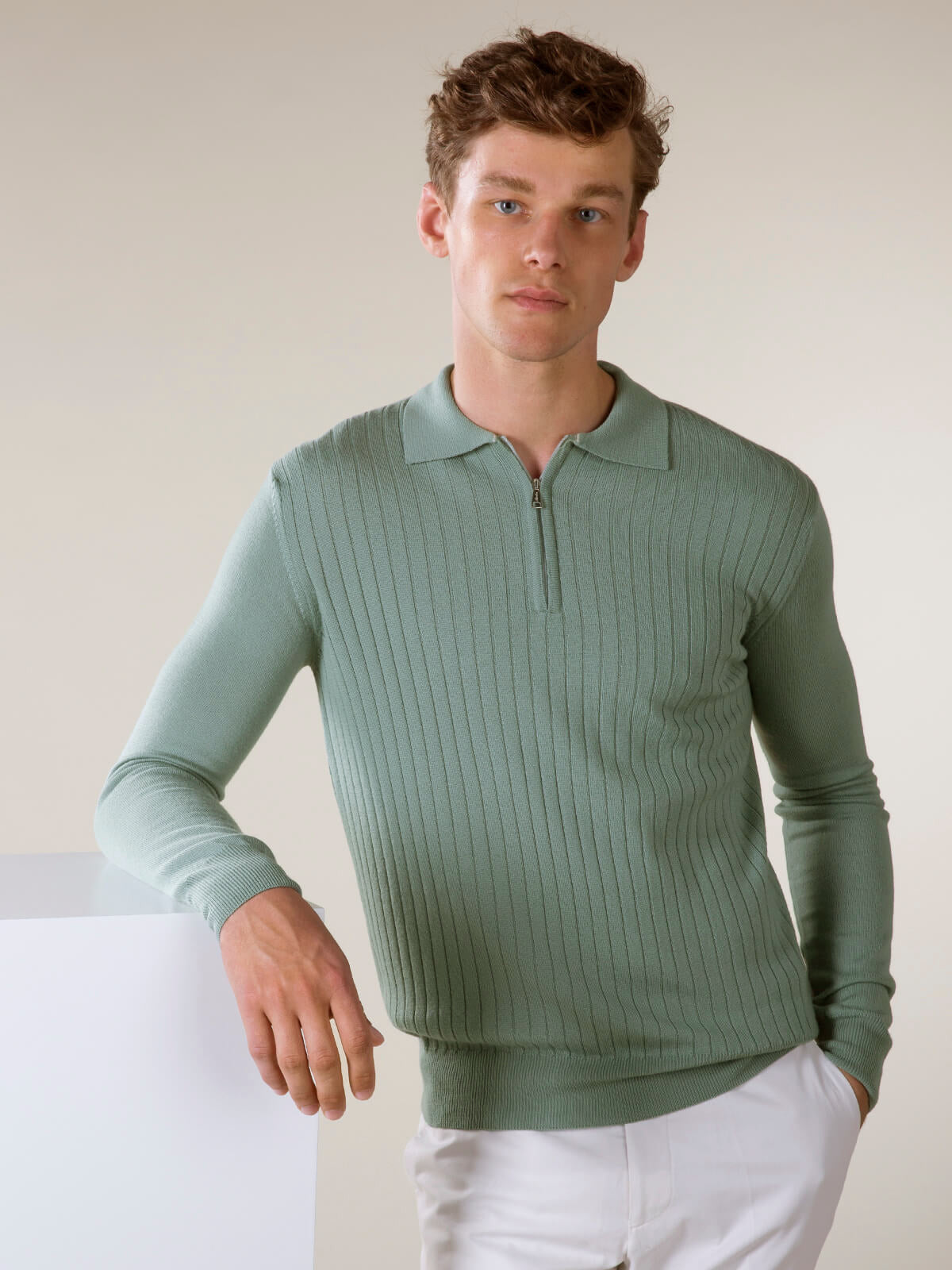 Ribbed Zipper Polo Light Green
