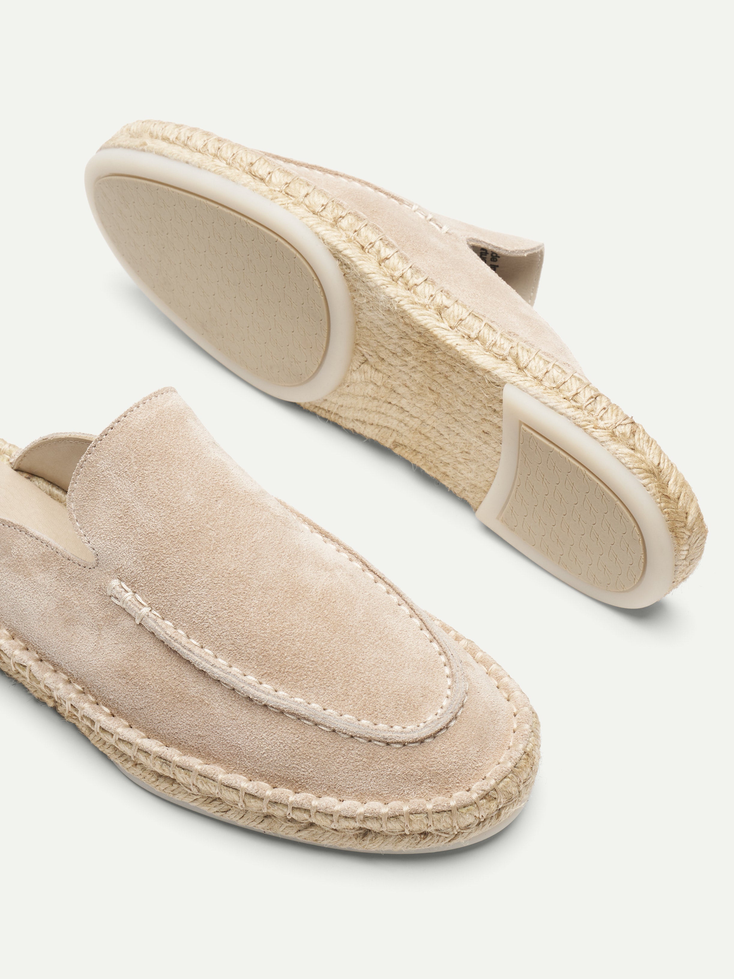 Light Beige Beachside Mule