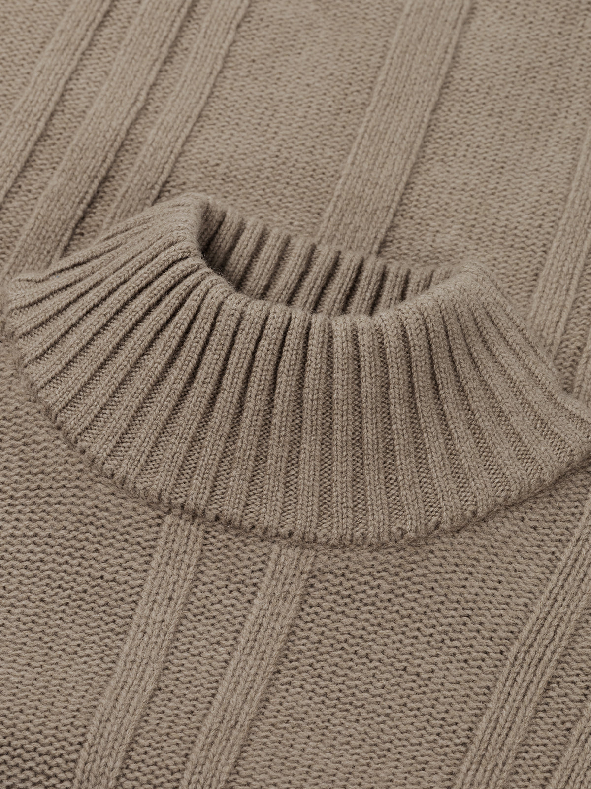 Mockneck Taupe