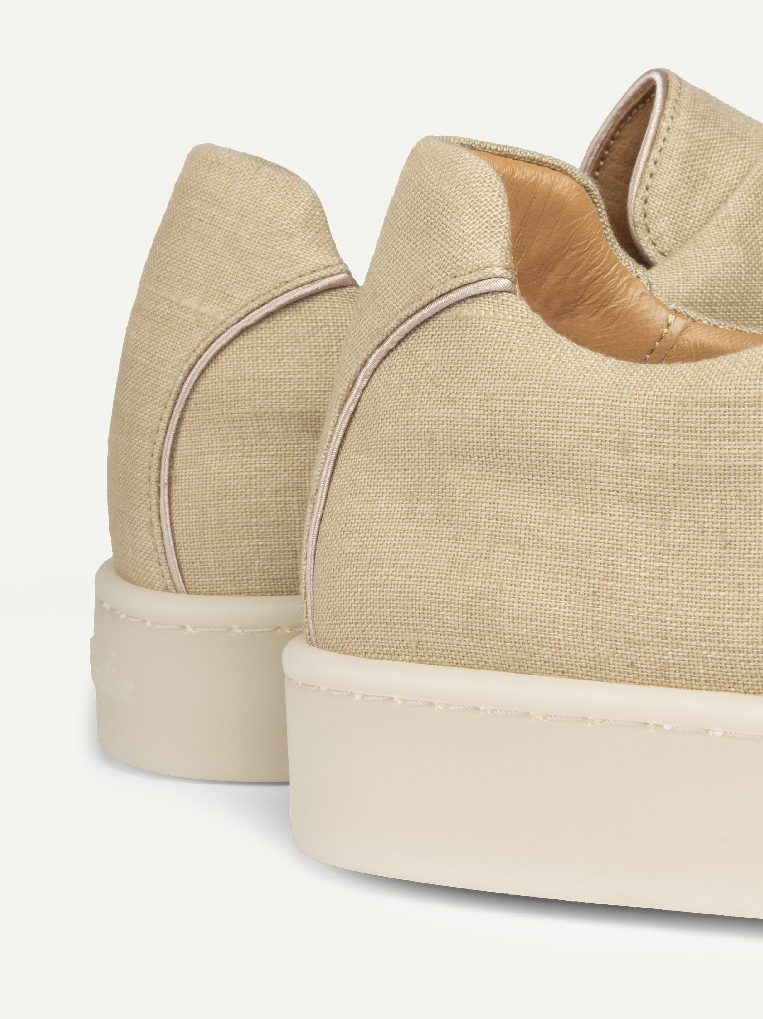 Beige Linen AUR3 Sneaker