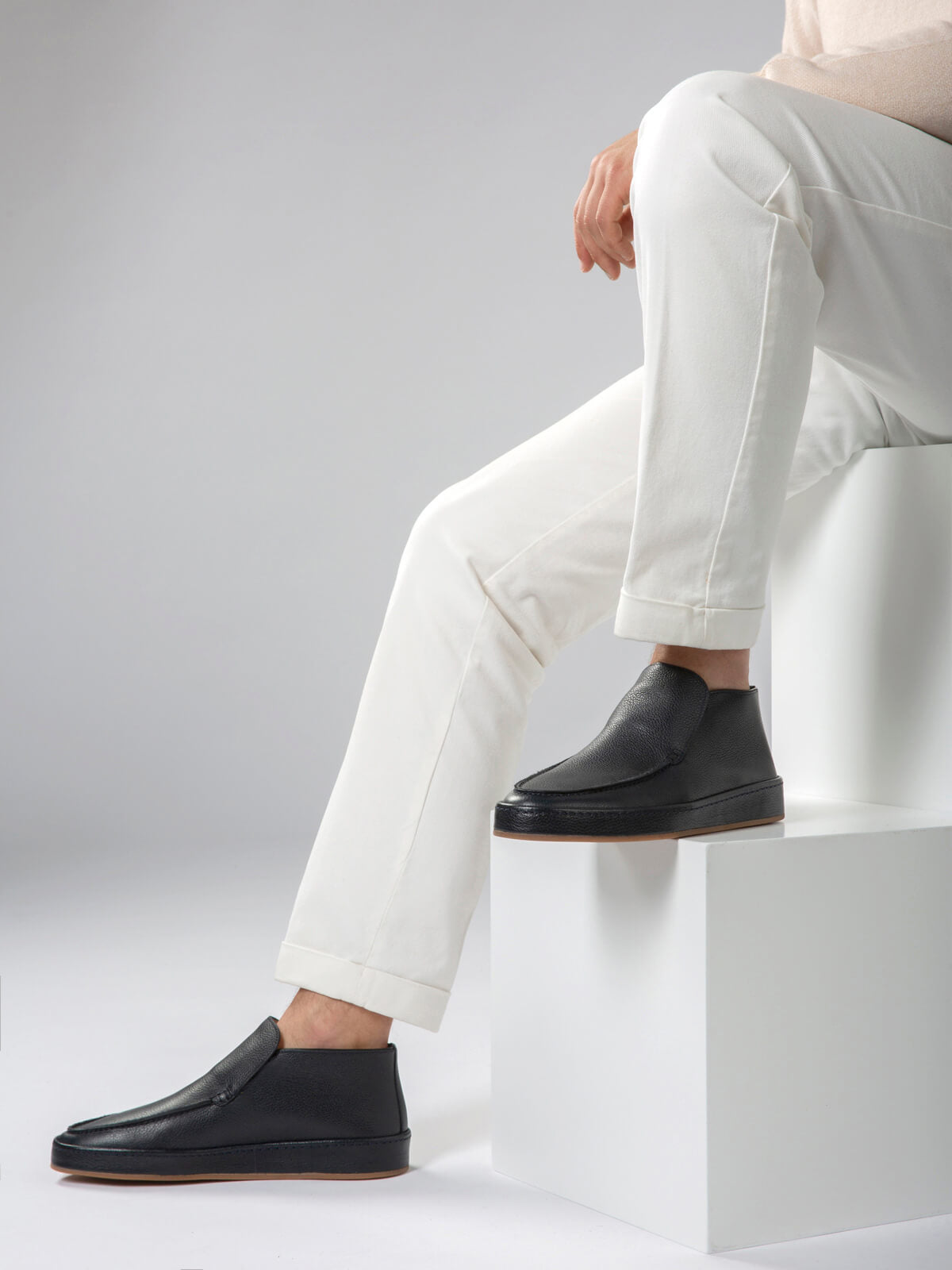 Navy Grain Voyager City Loafer