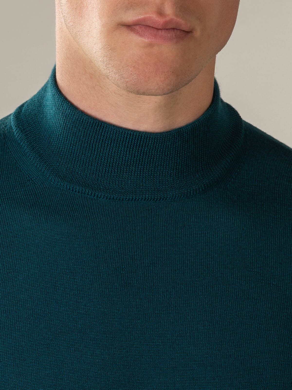 Extrafine Merino Mockneck Dark Green