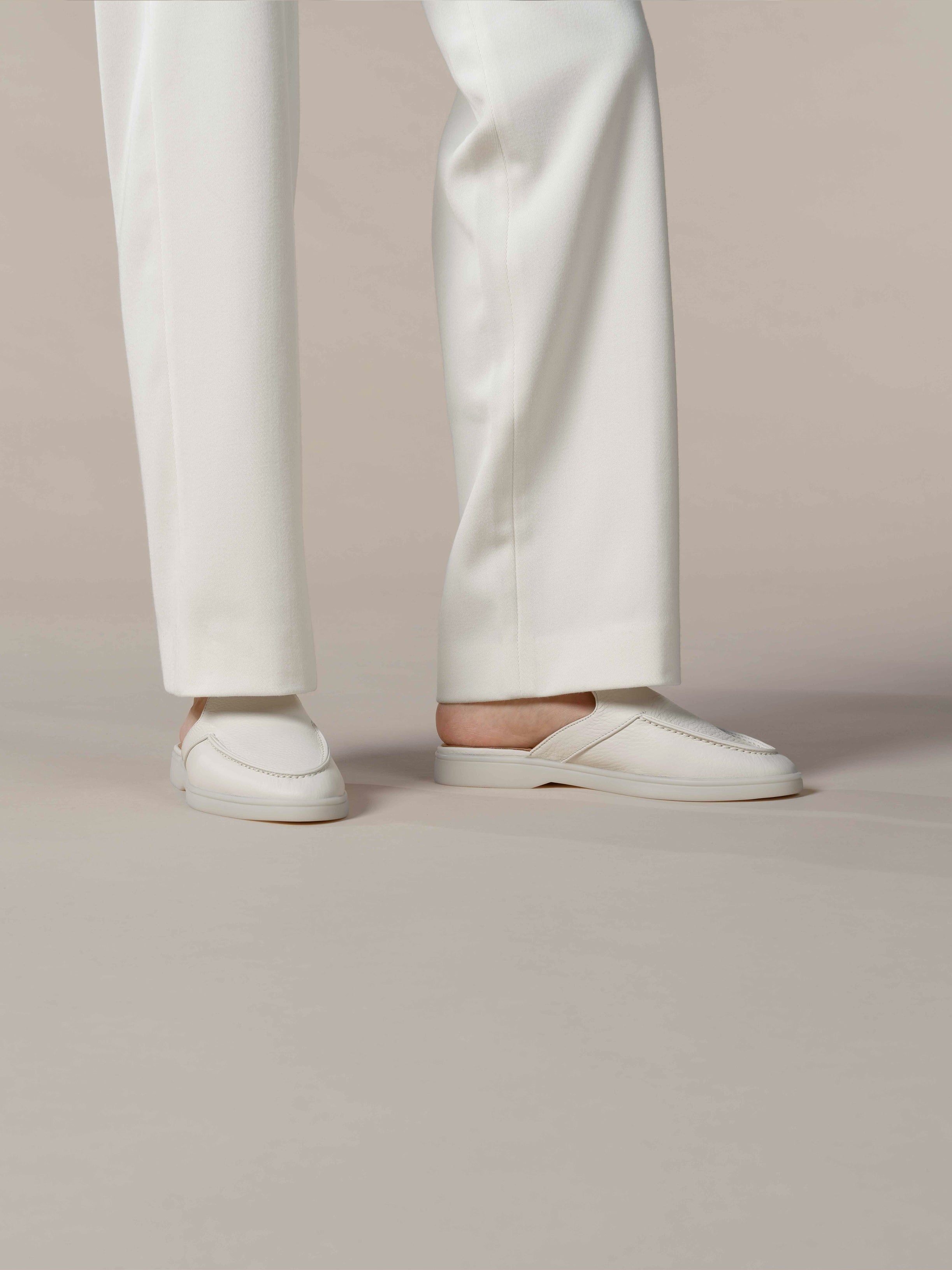 Lady Ivory Grain Yacht Slipper