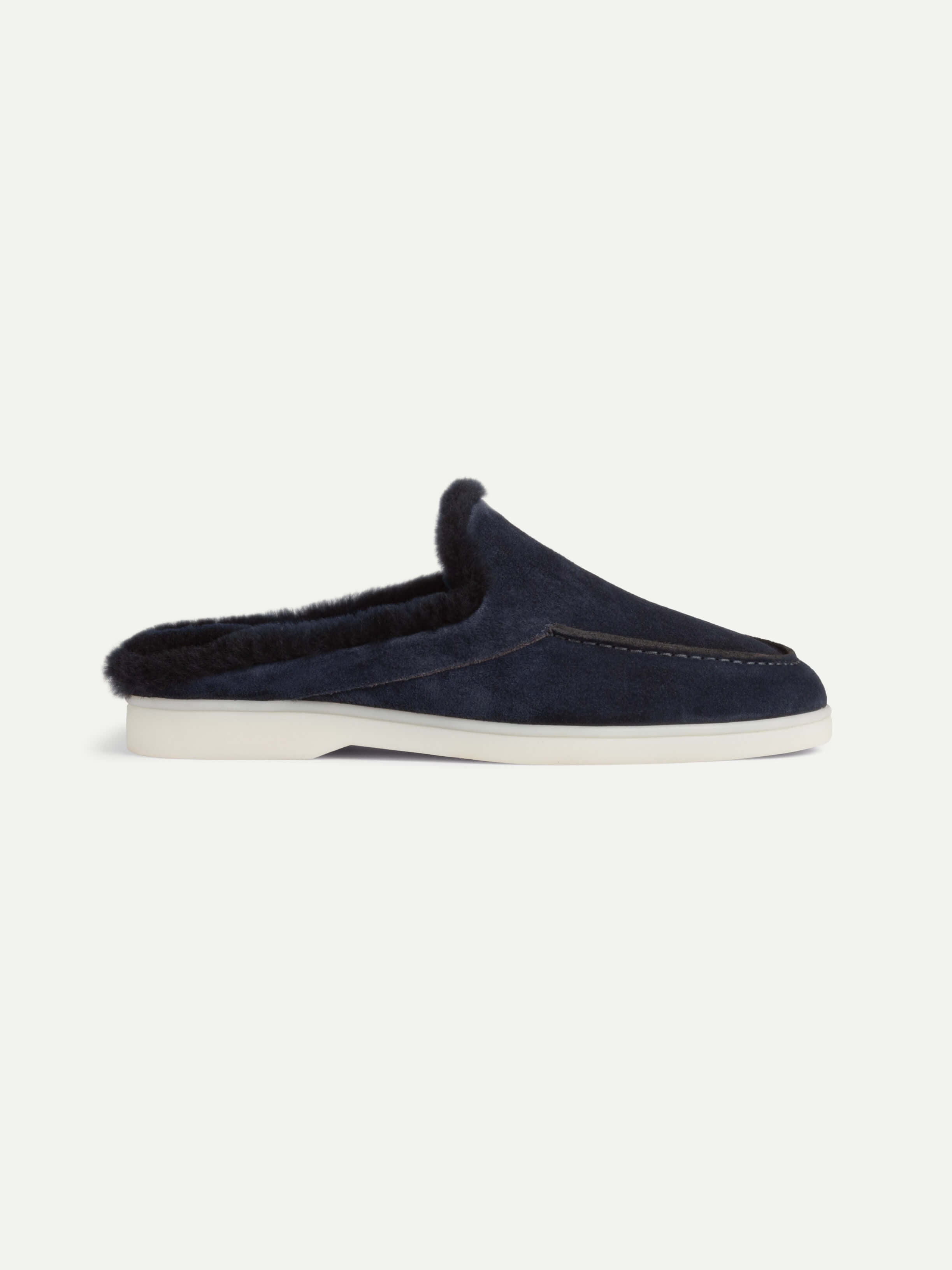 Lady Navy Fur Yacht Slipper