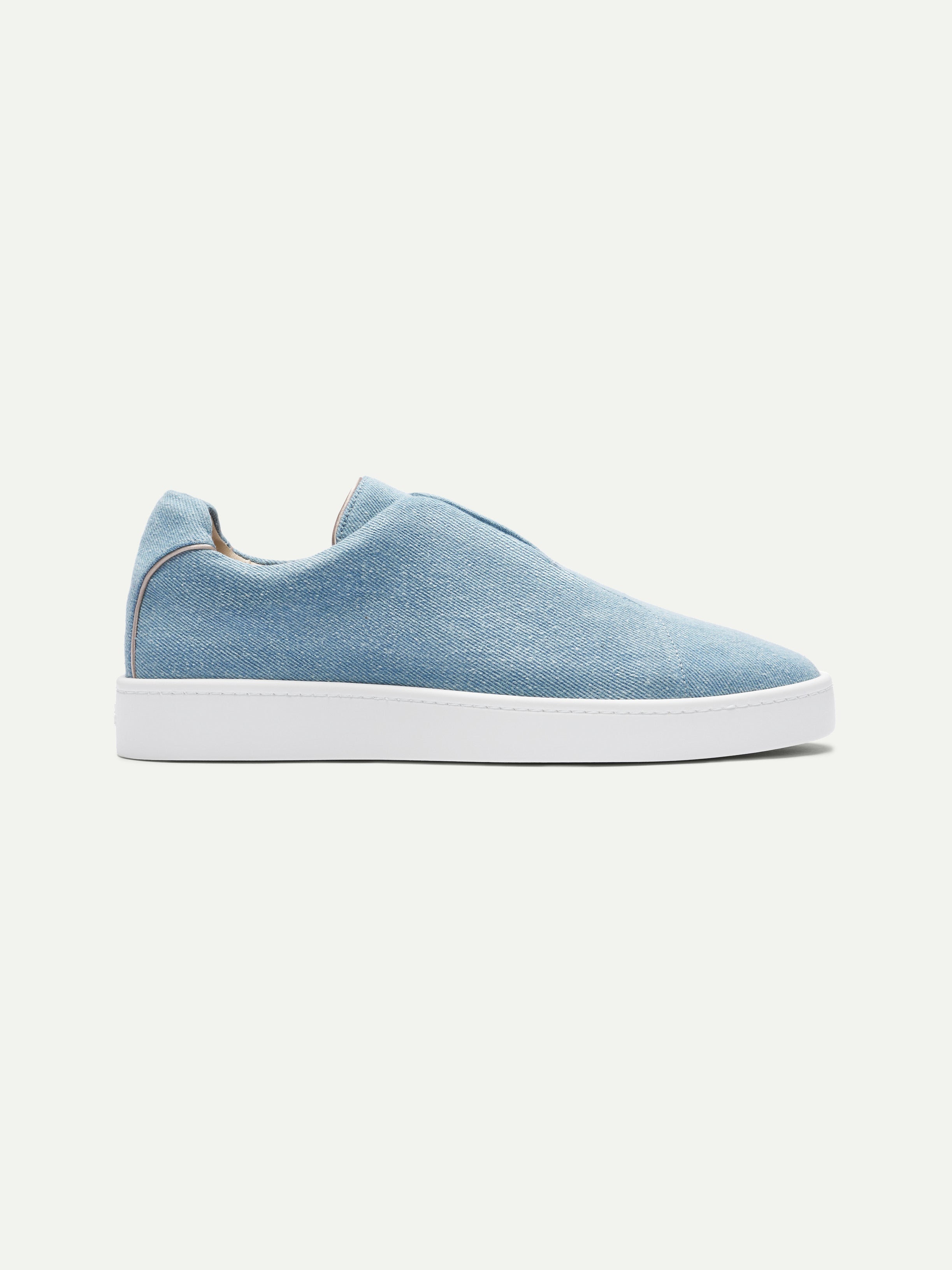Light Blue Denim AUR3 Sneaker