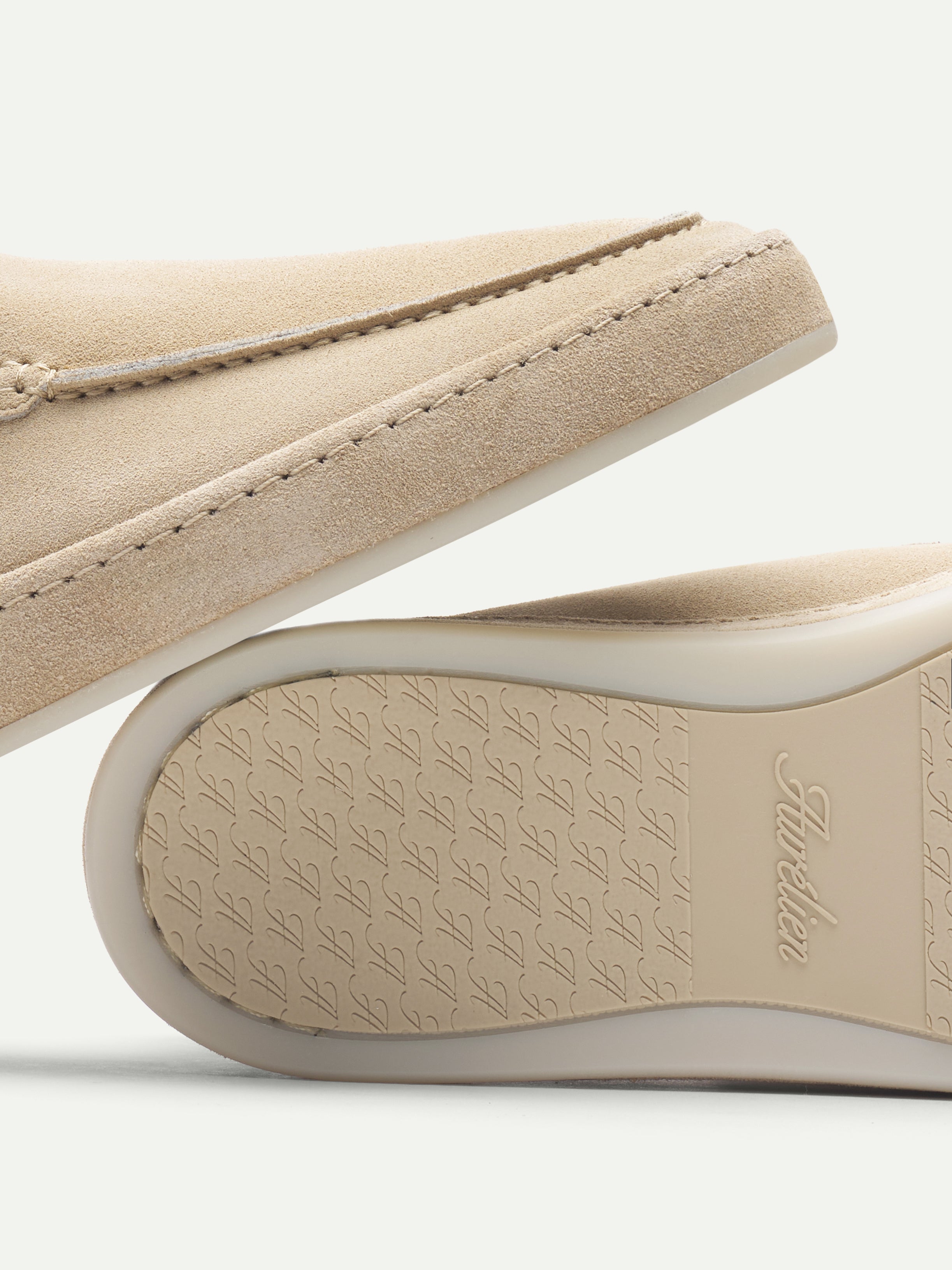 Light Beige Voyager City Loafer