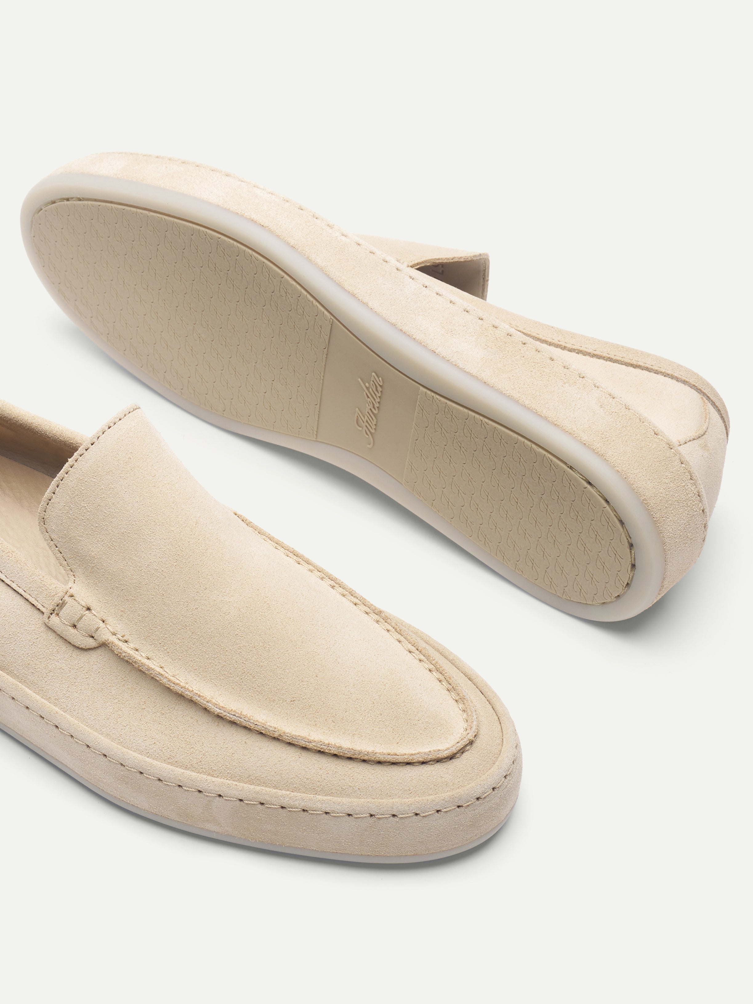 Light Beige Voyager Loafer