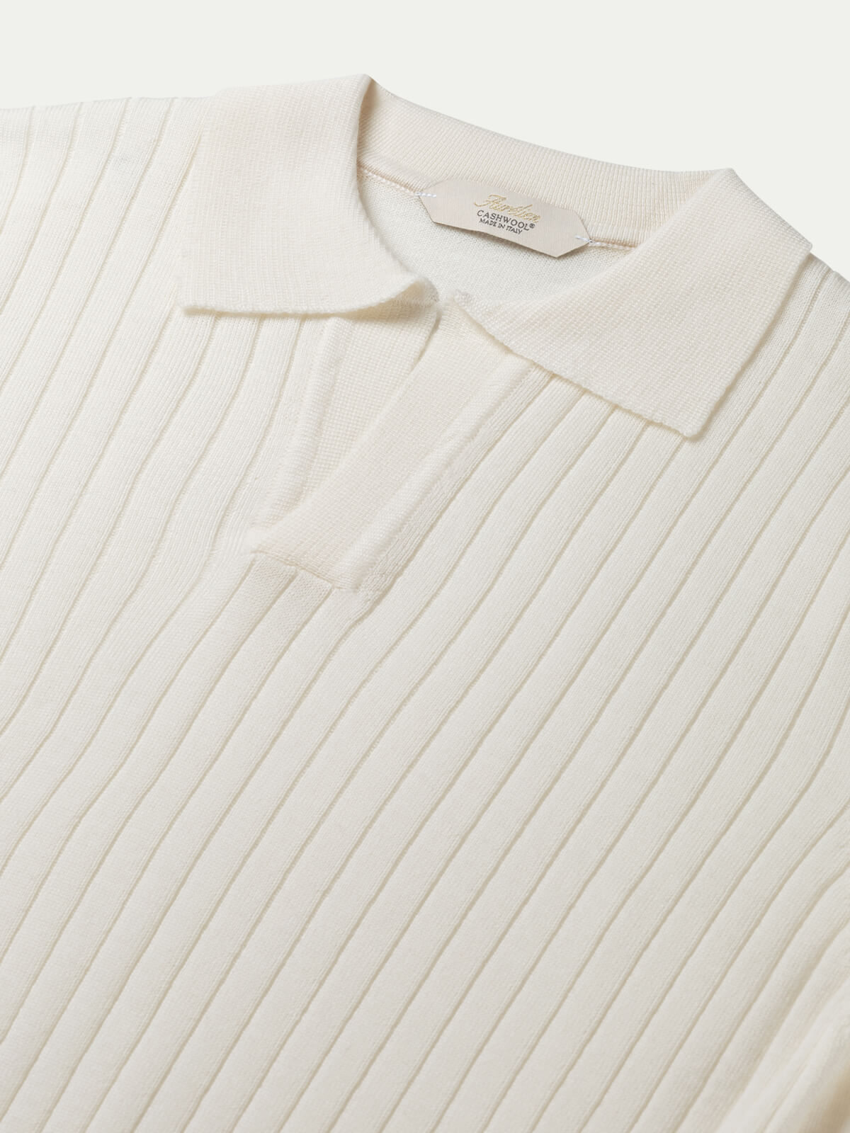 Shortsleeve Buttonless Ribbed Polo Ivory