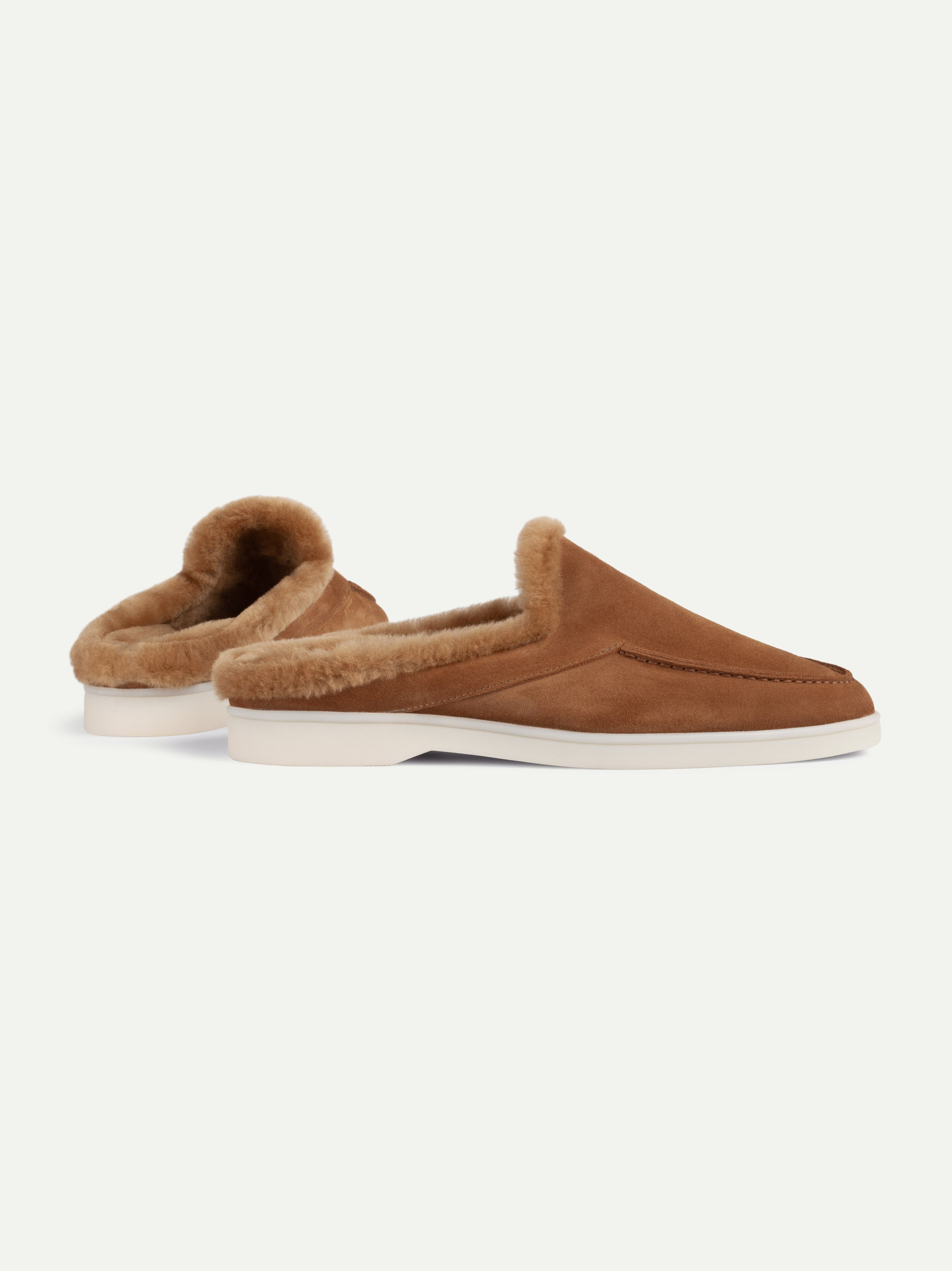 Lady Caramel Fur Yacht Slipper