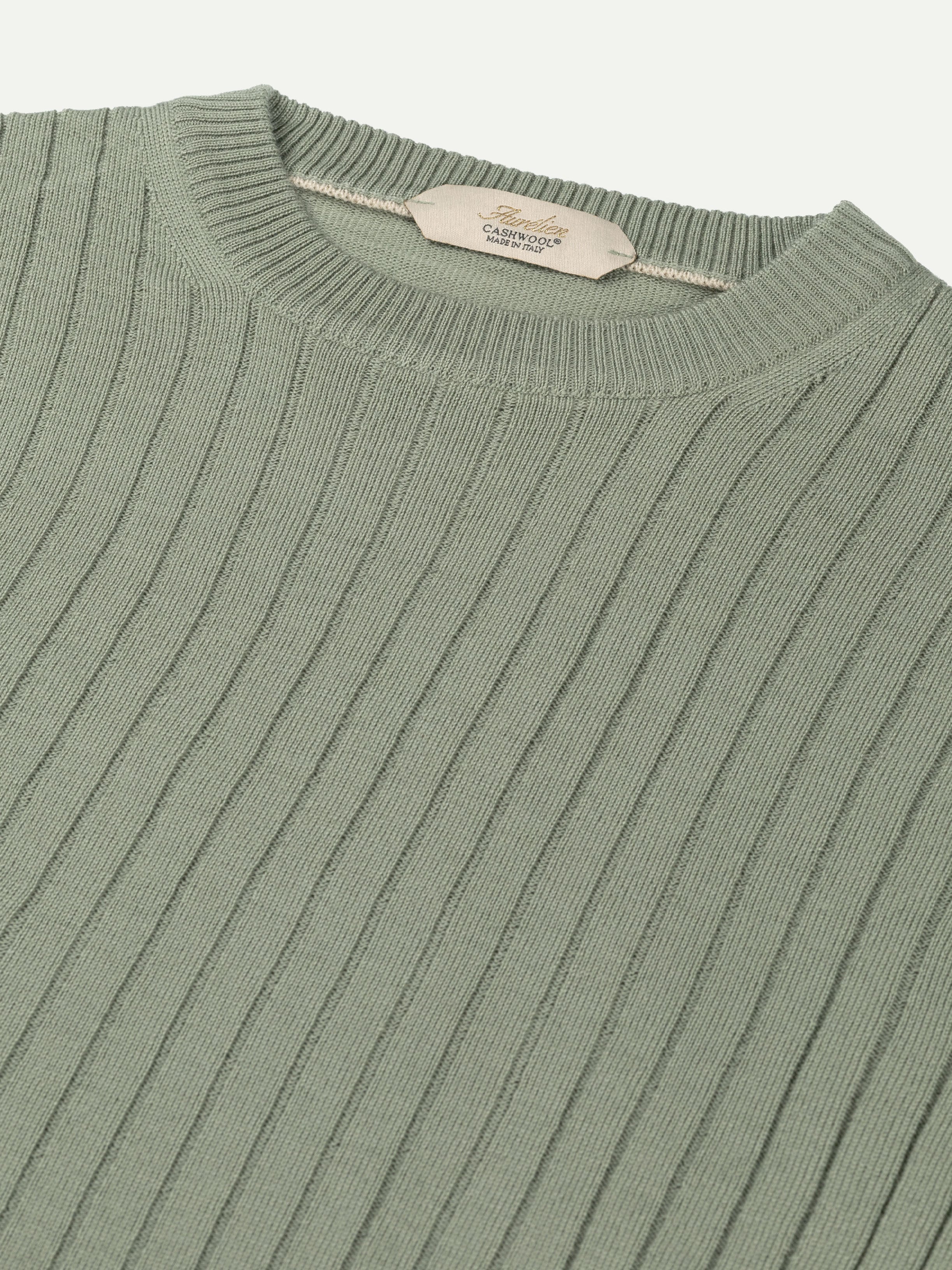 Pistache Ribbed City Crew