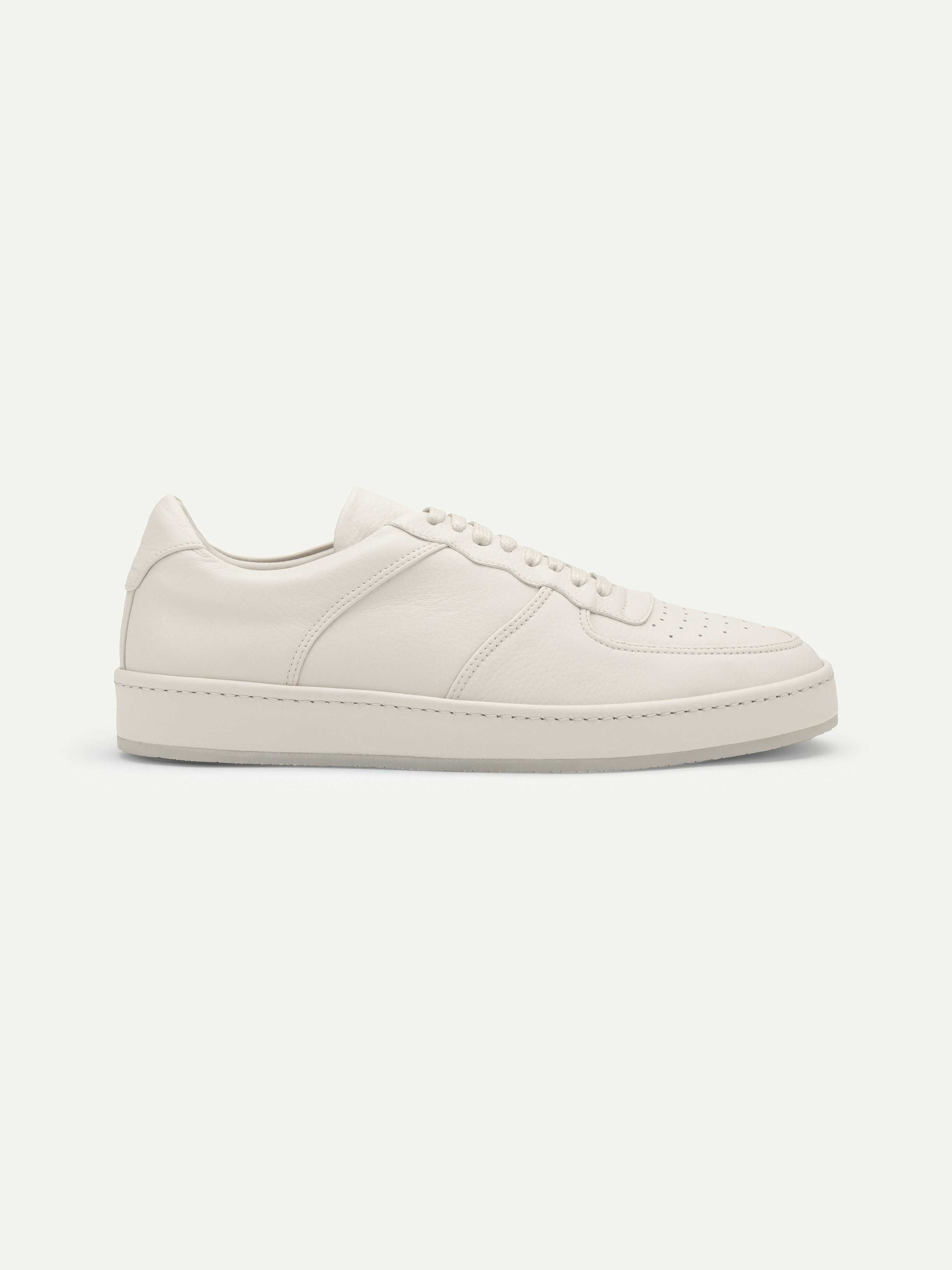 Ivory Grain Voyager AUR2 Sneaker