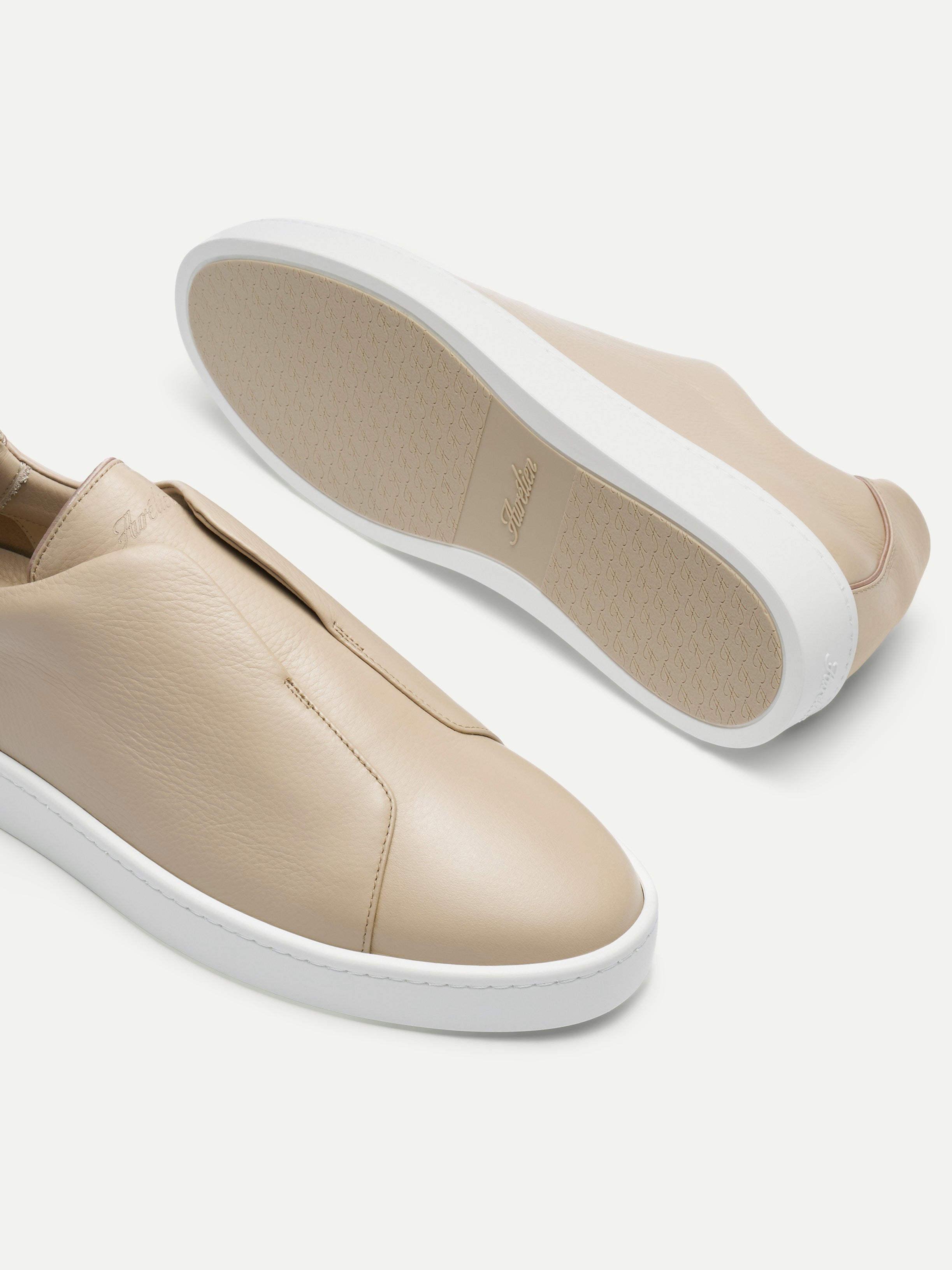 Light Beige Grain AUR3 Sneaker