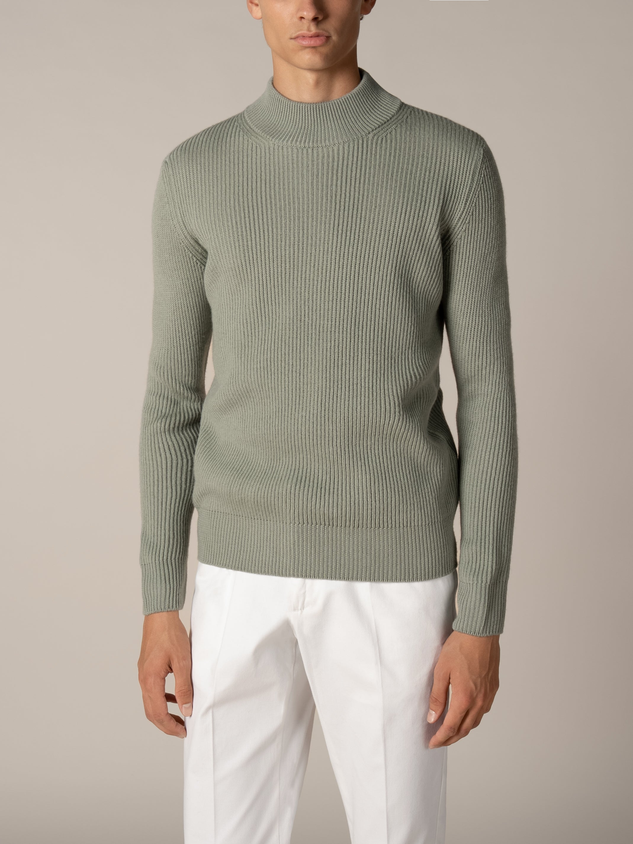 Costa Inglese Mockneck Pistache