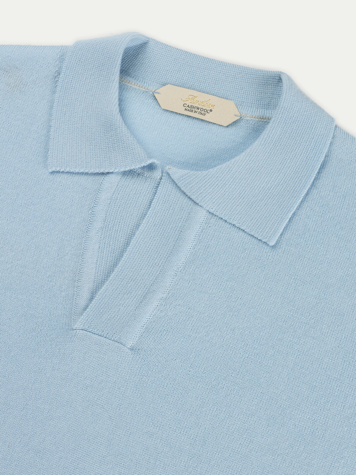 Shortsleeve Buttonless Polo Light Blue