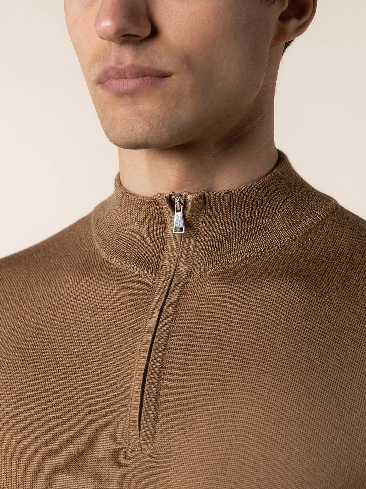 Extrafine Merino Zipper Sweater Dark Beige