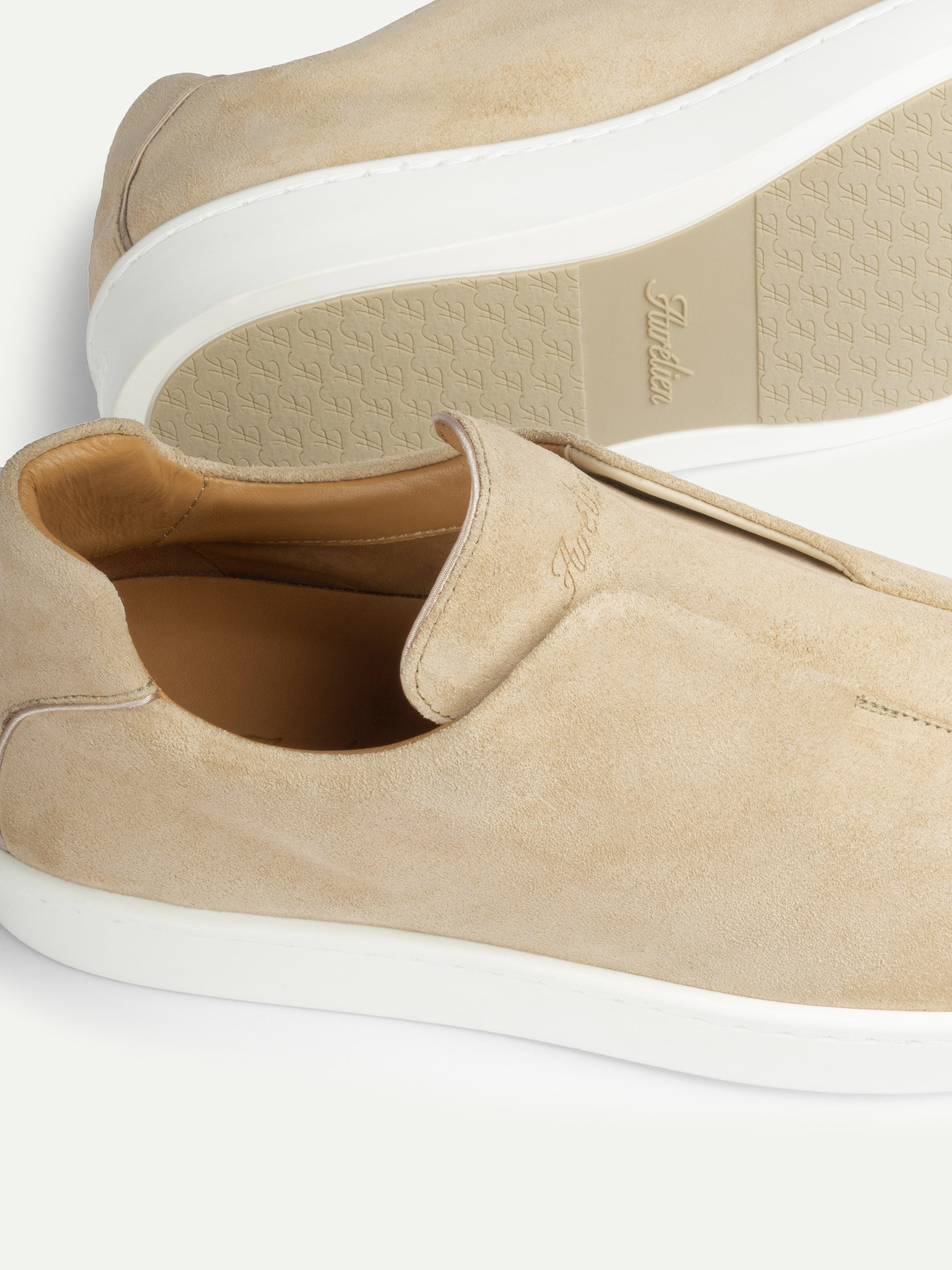 Light Beige AUR3 Sneaker