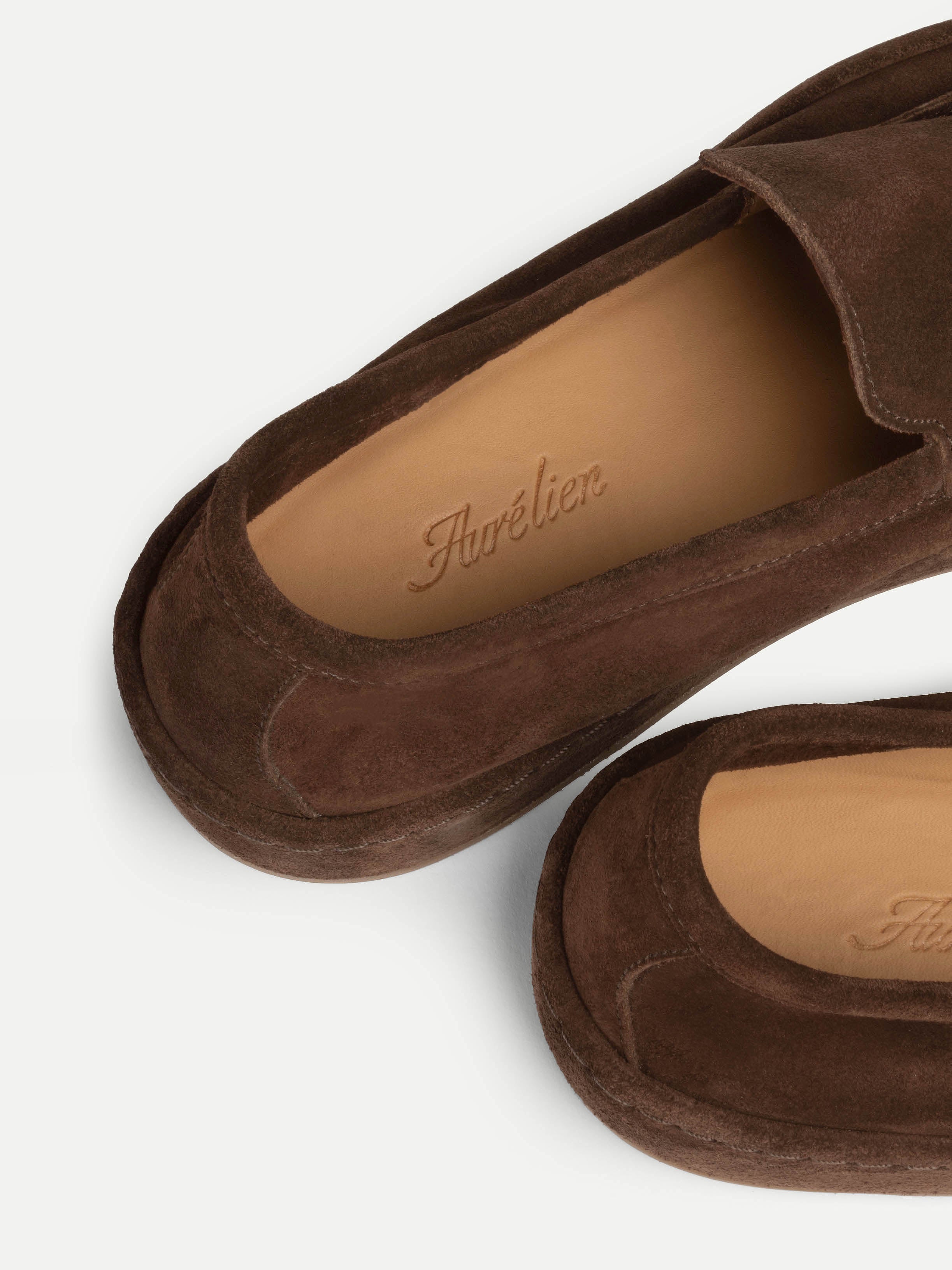 Lady Chocolate Voyager Loafer