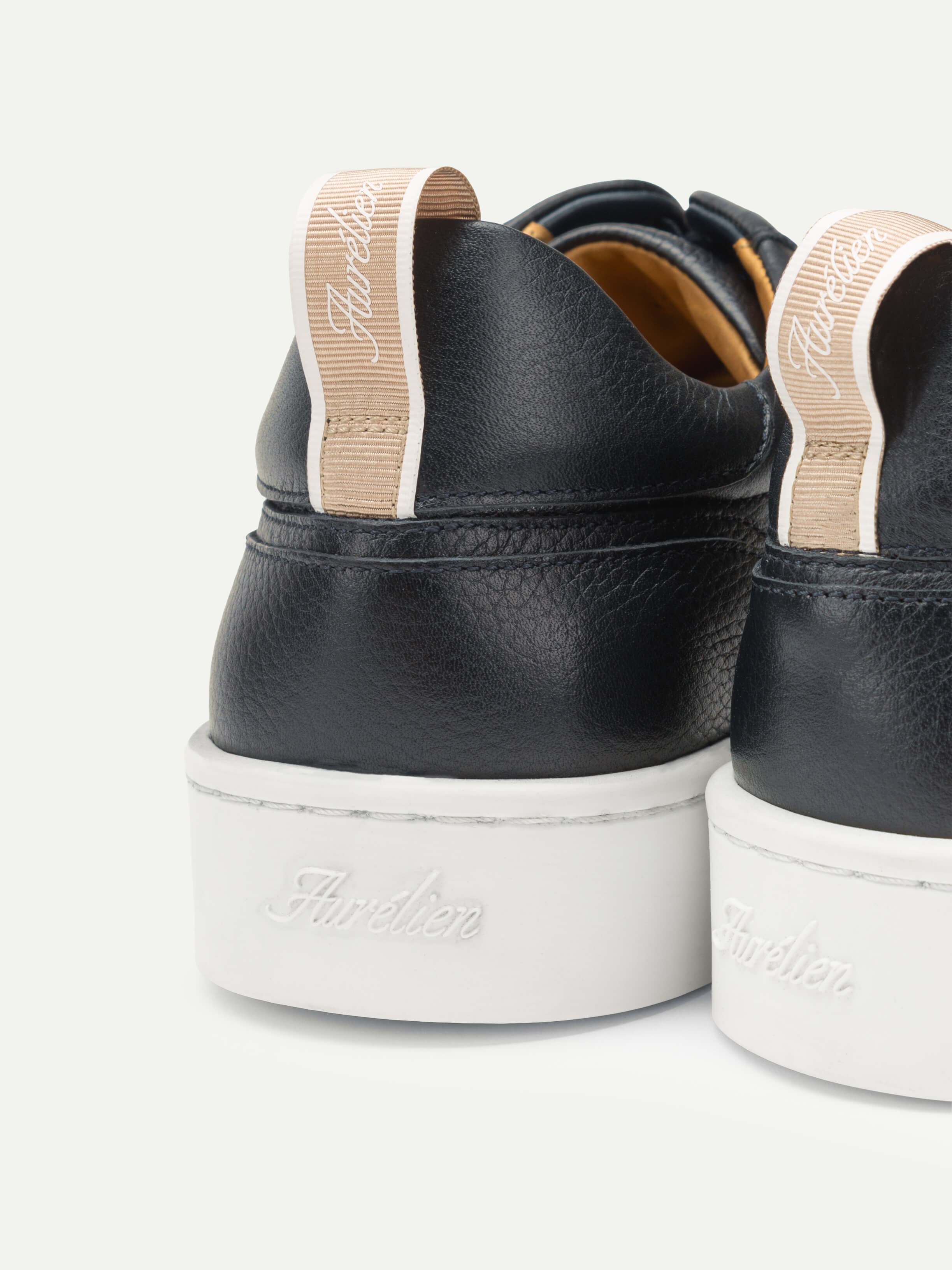 Navy Grain Leisure Sneaker