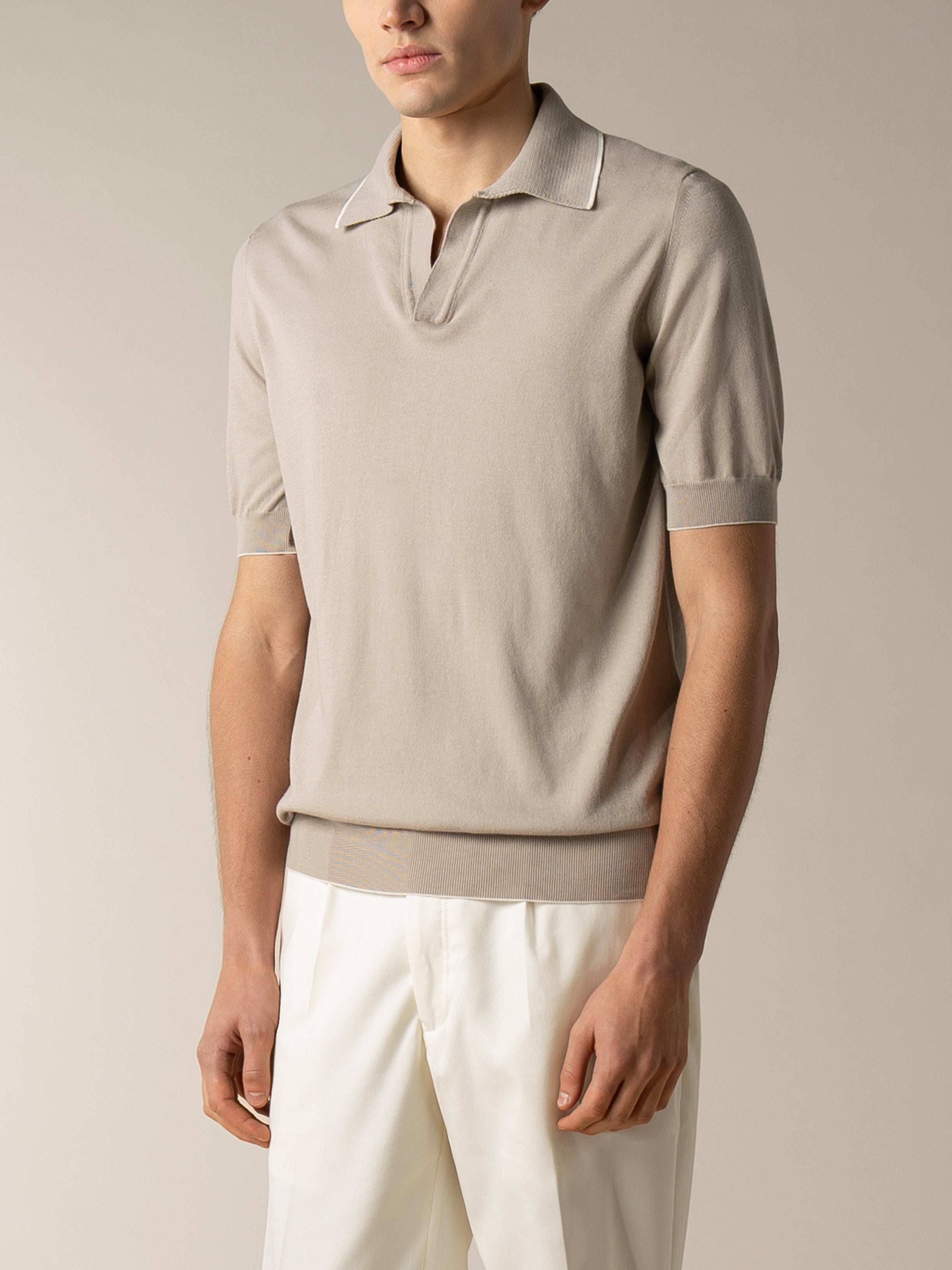 Shortsleeve Buttonless Polo Greige