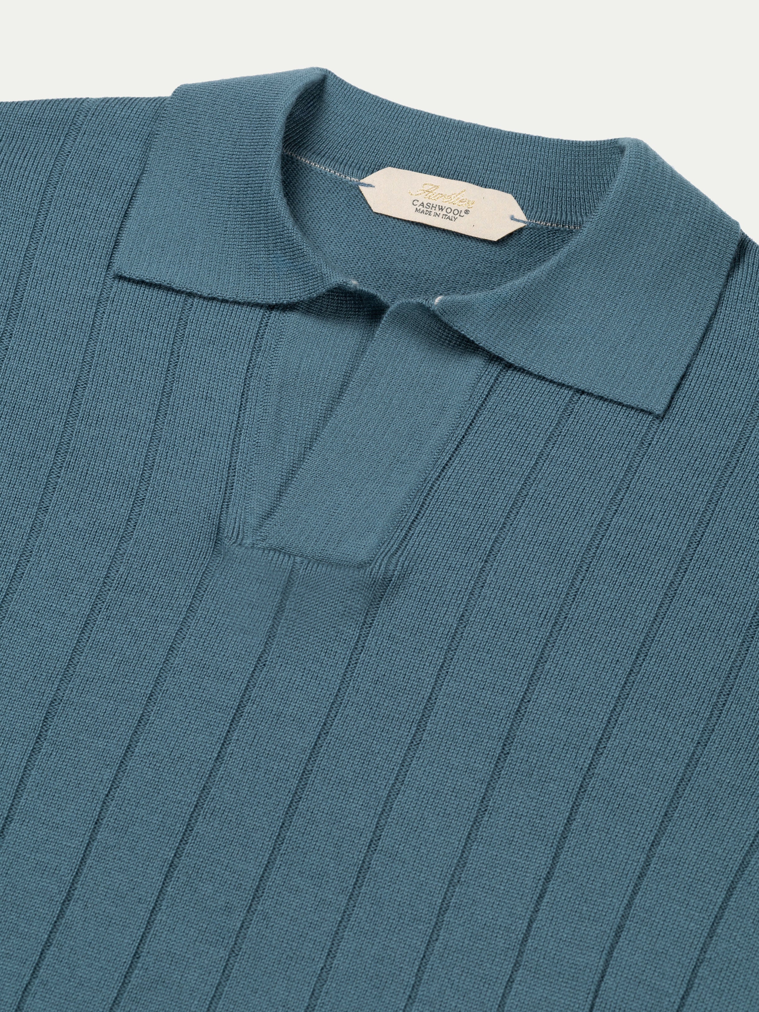 Shortsleeve Buttonless Ribbed Polo Sea Green