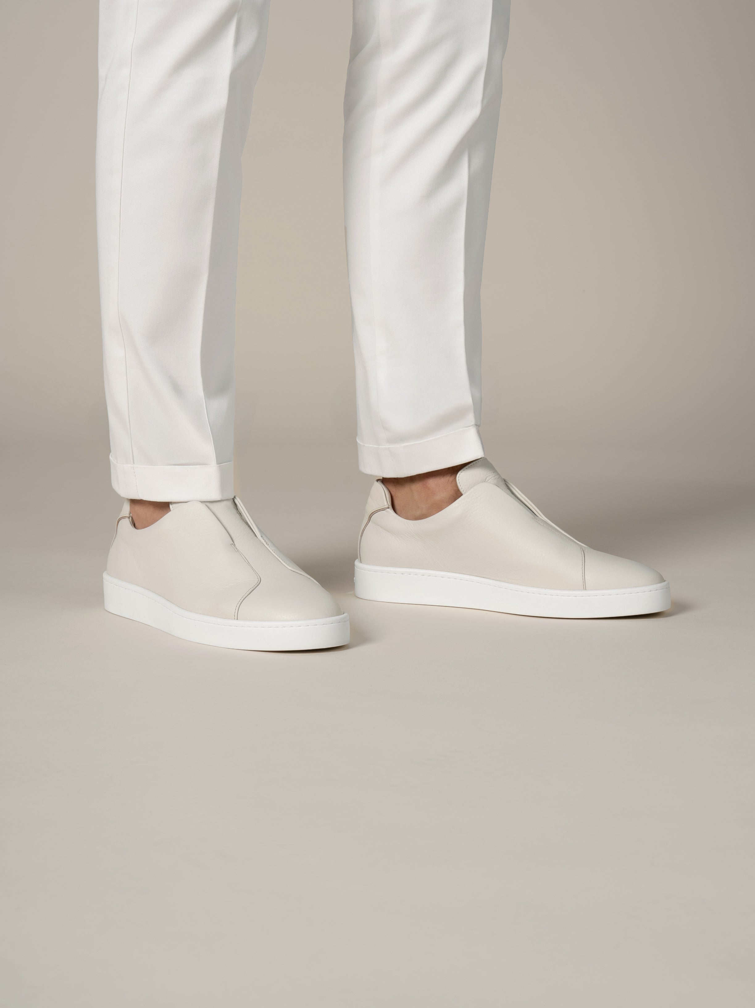 Ivory Grain AUR3 Sneaker