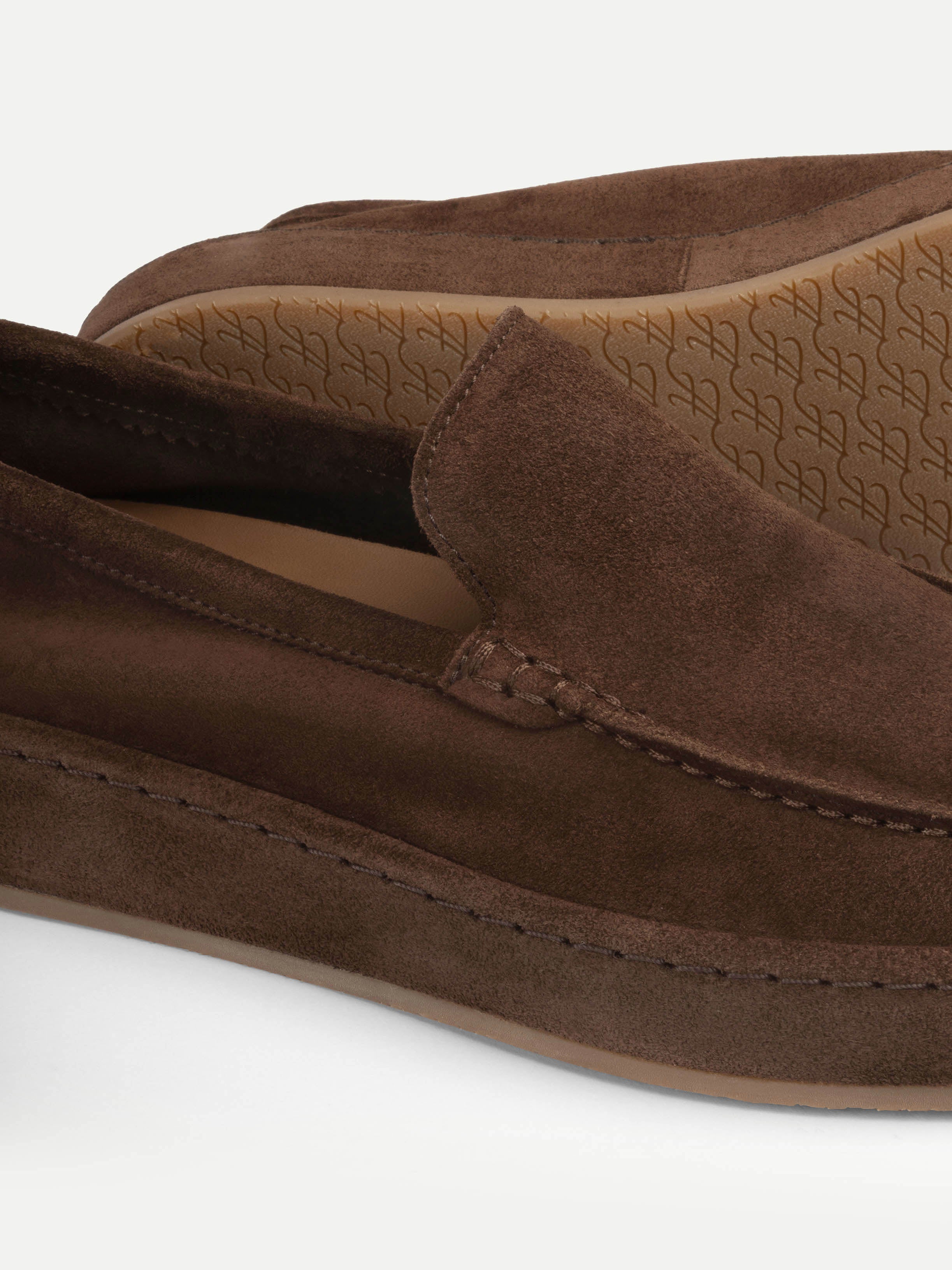 Lady Chocolate Voyager Loafer