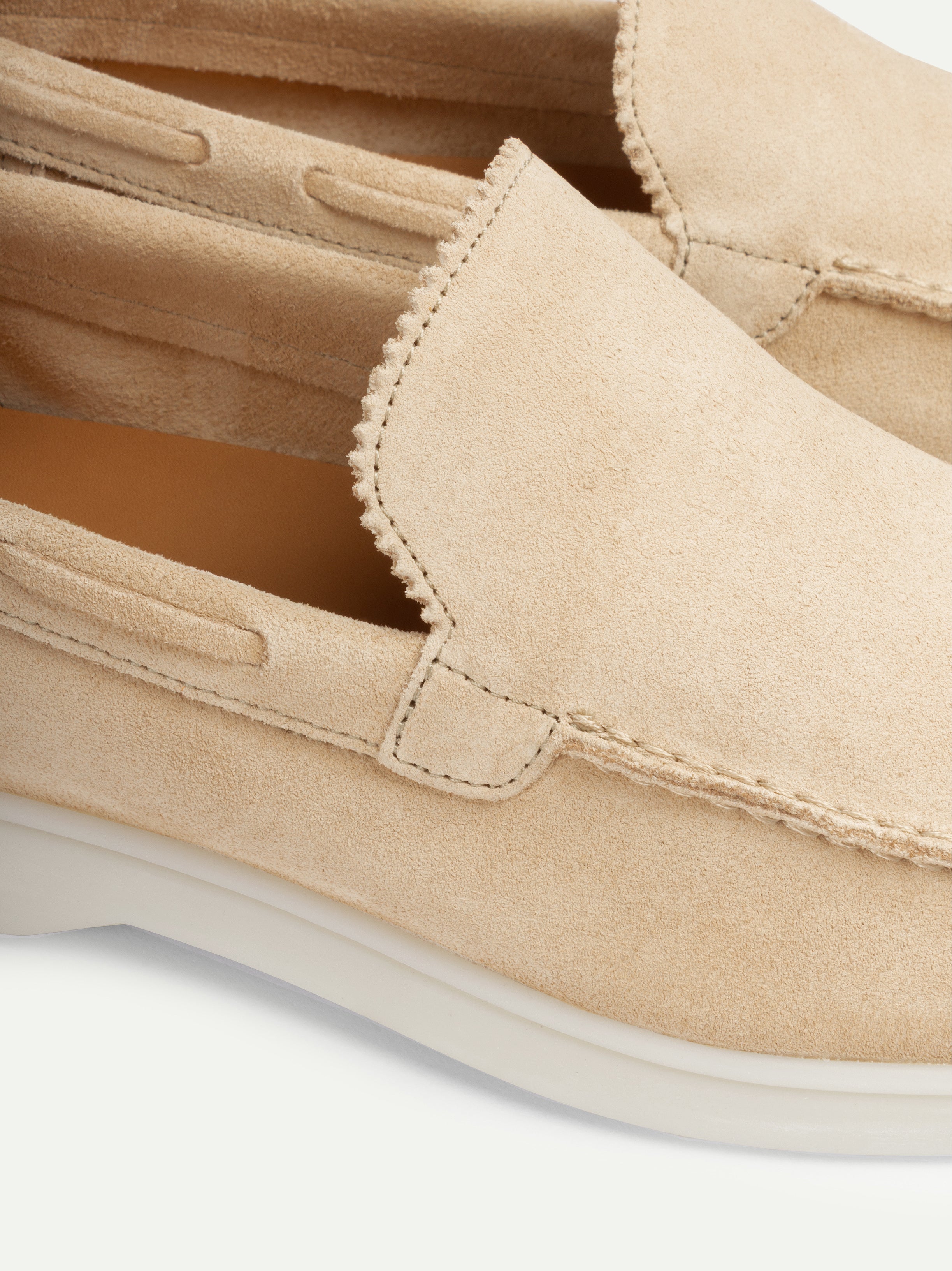 Lady Light Beige Yacht Loafers