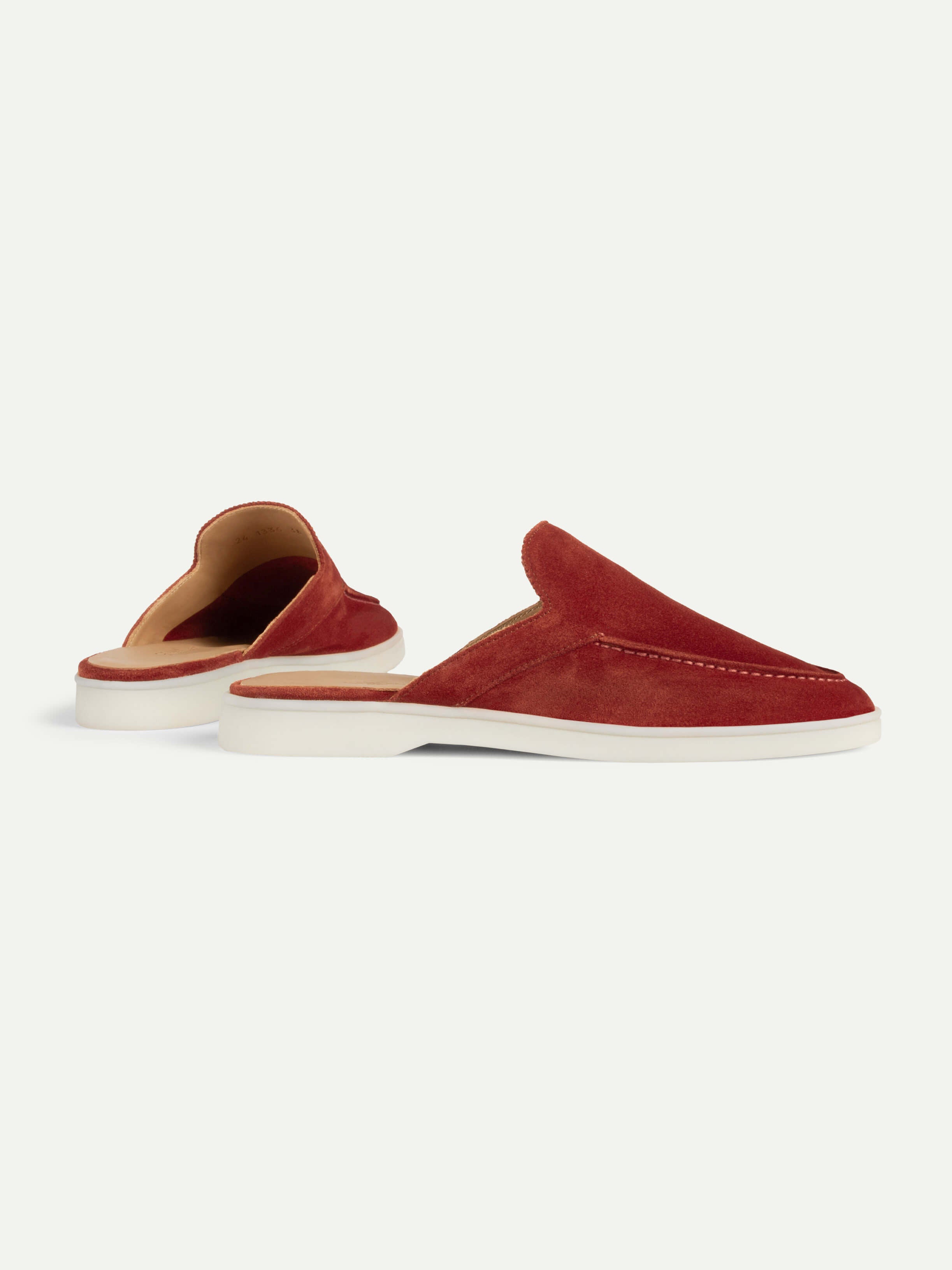 Lady Blush Yacht Slipper