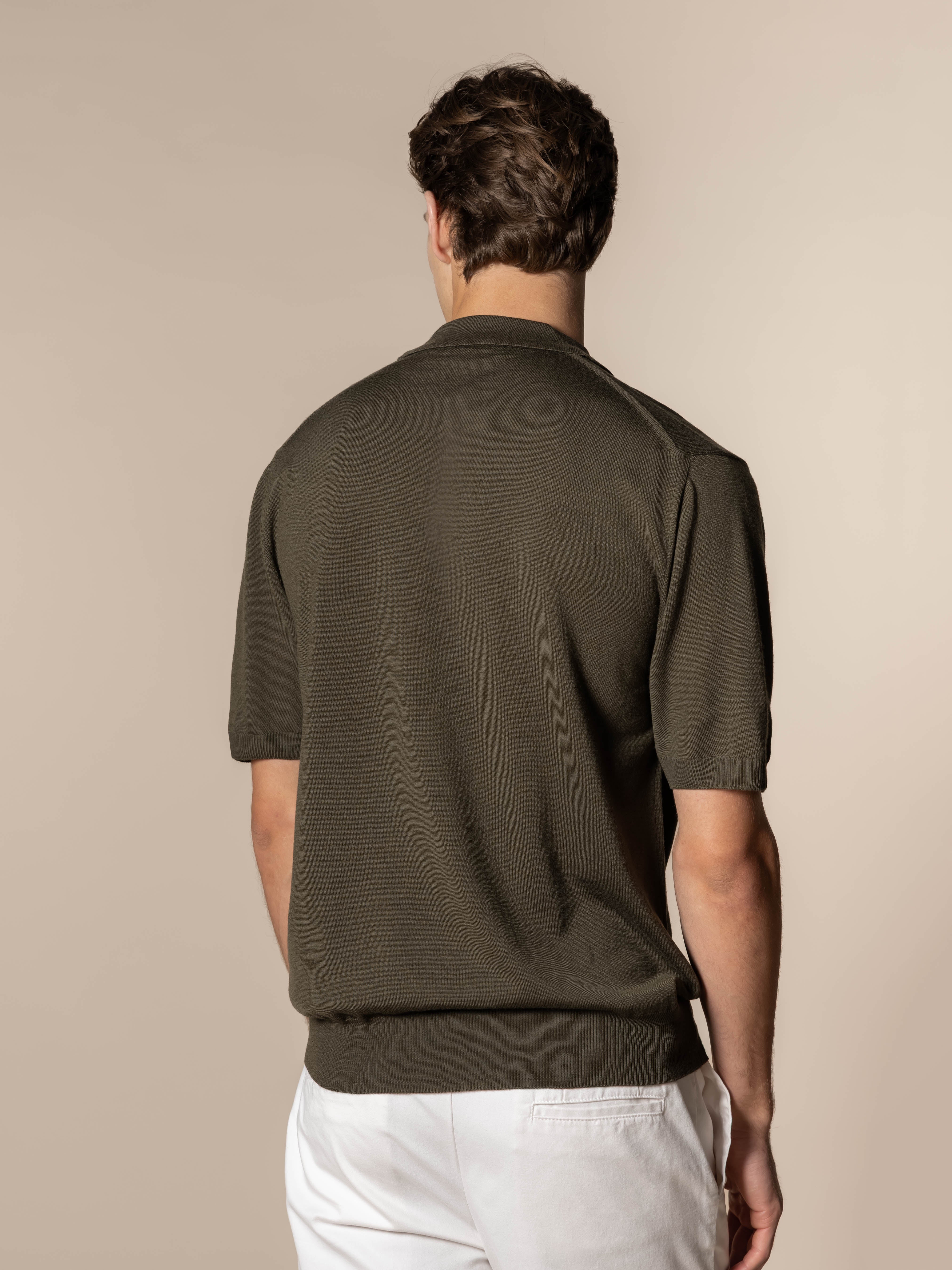 Shortsleeve Buttonless Polo Olive