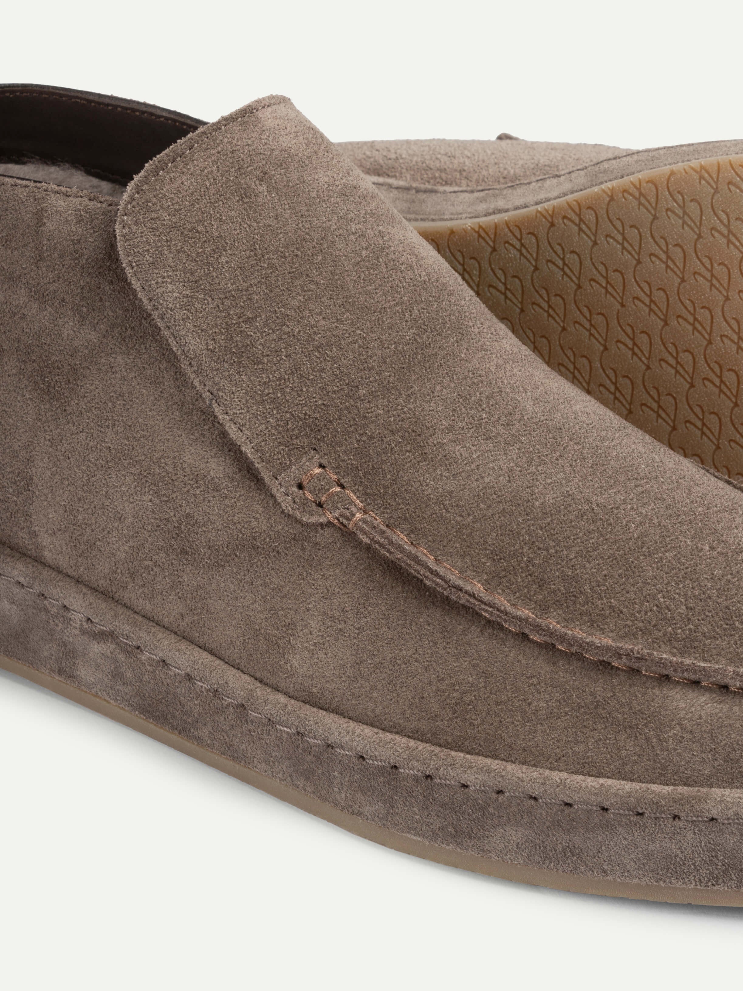 Ash Grey Voyager City Loafer with Fur