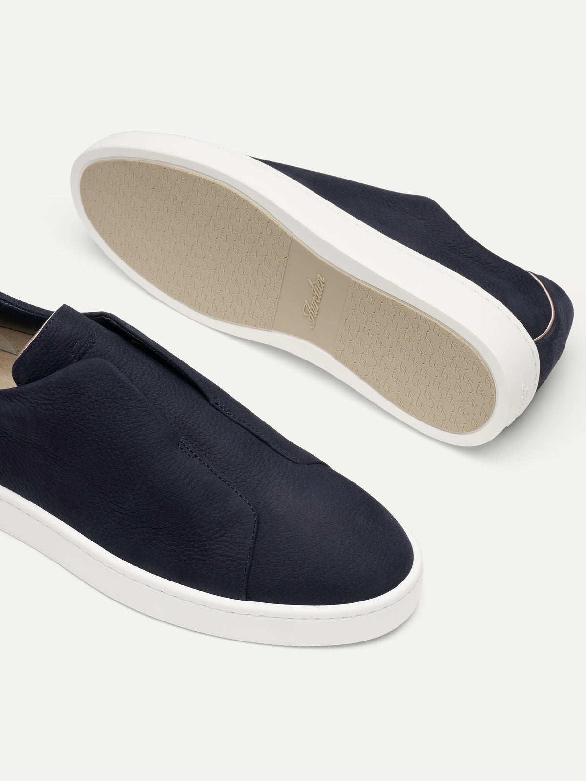 Navy Nubuck AUR3 Sneaker