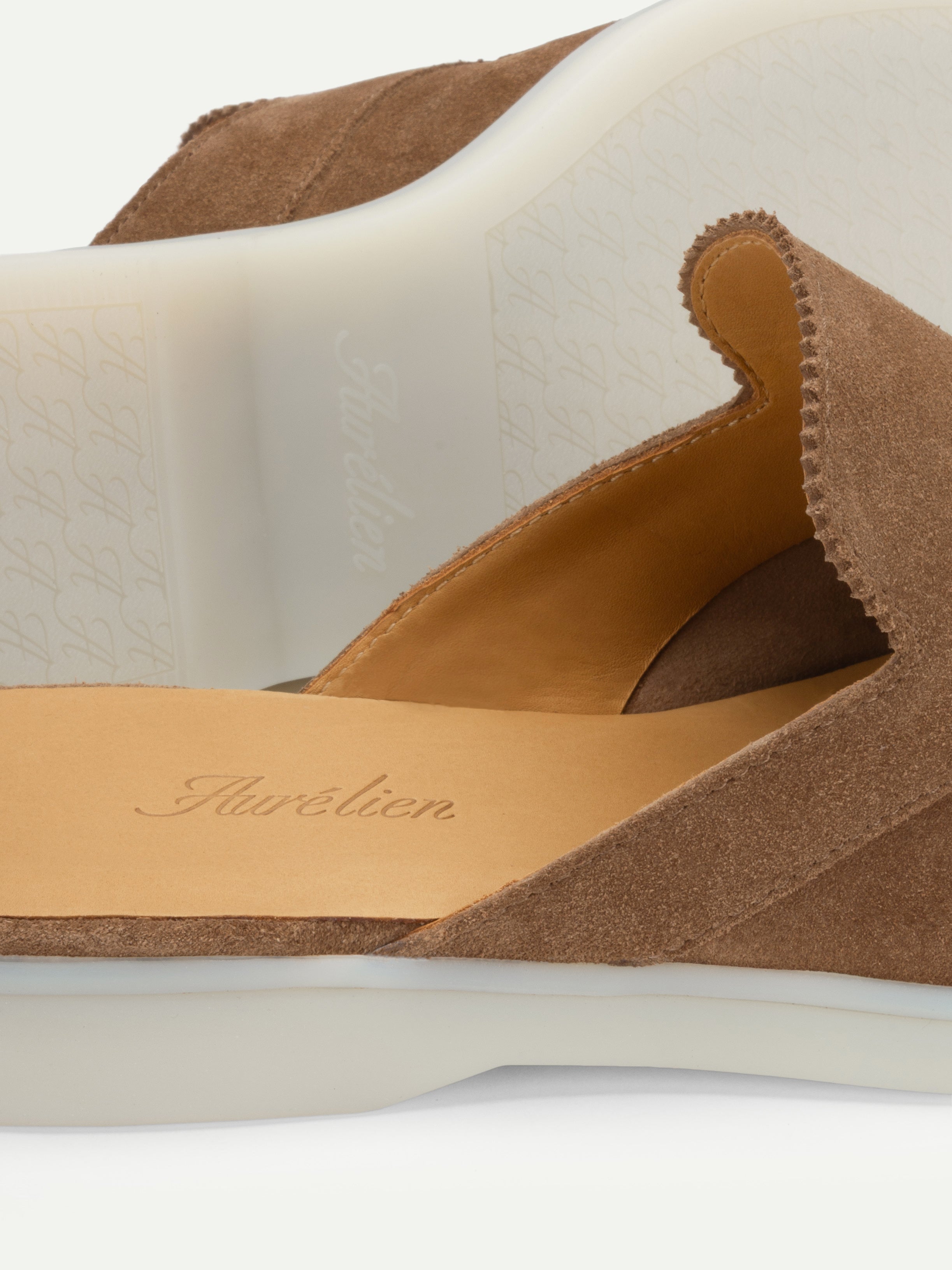 Lady Camel Yacht Slipper