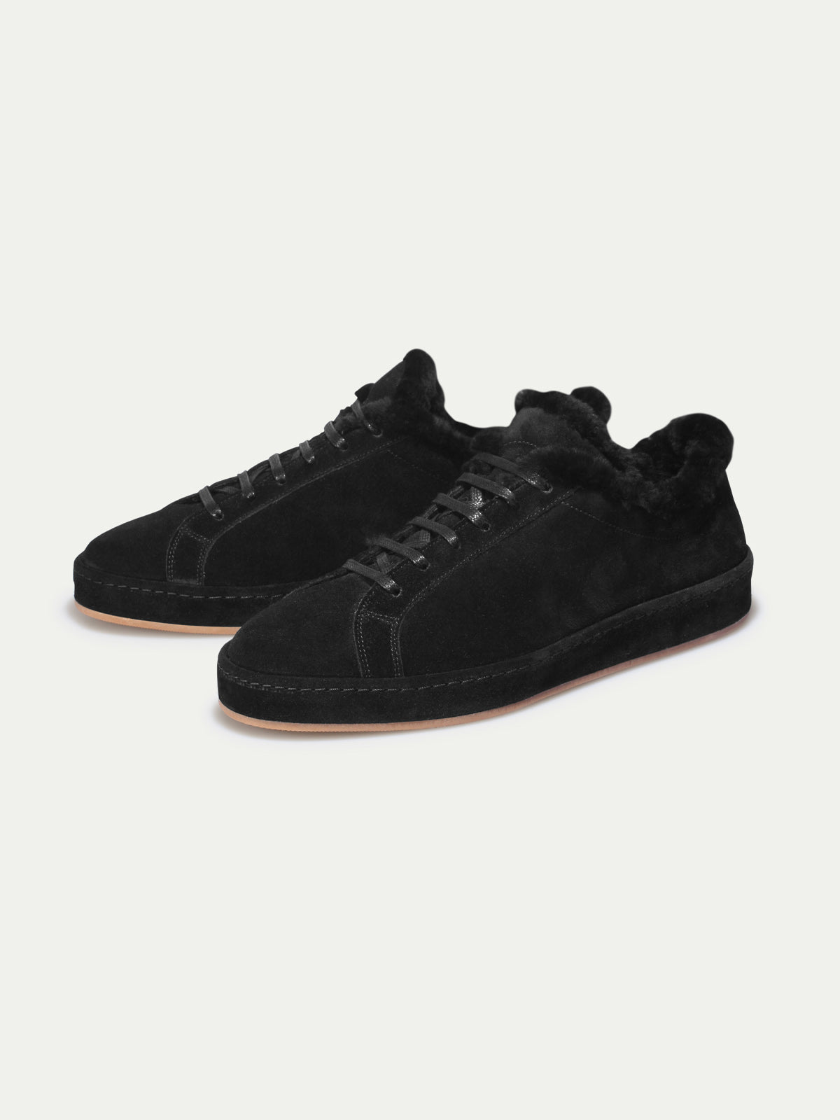Shearling-lined Black Voyager Sneaker