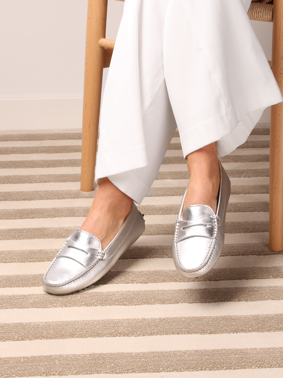 Mokassins aus Leder Silber