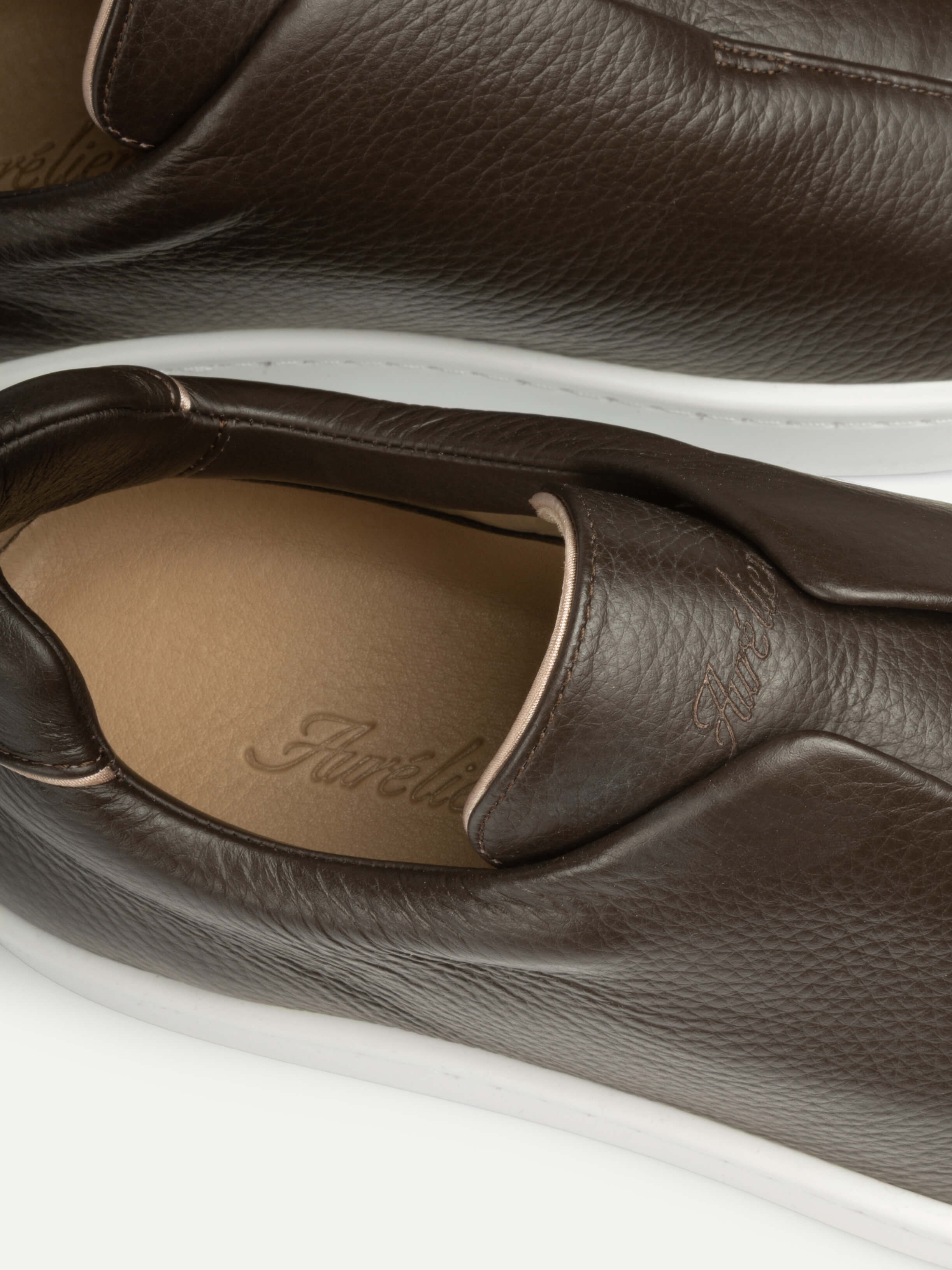 Brown Grain AUR3 Sneaker