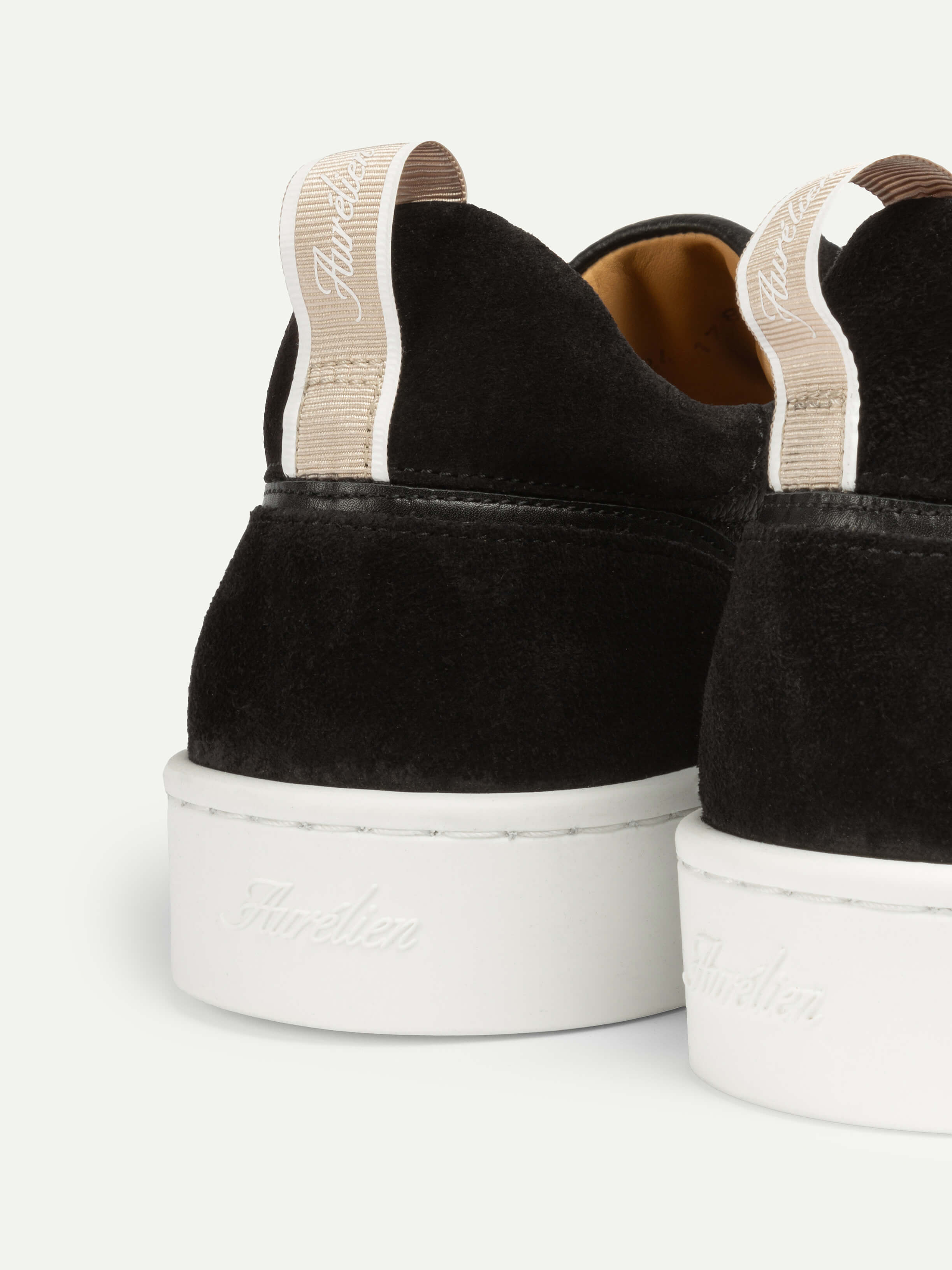 Black Leisure Sneaker