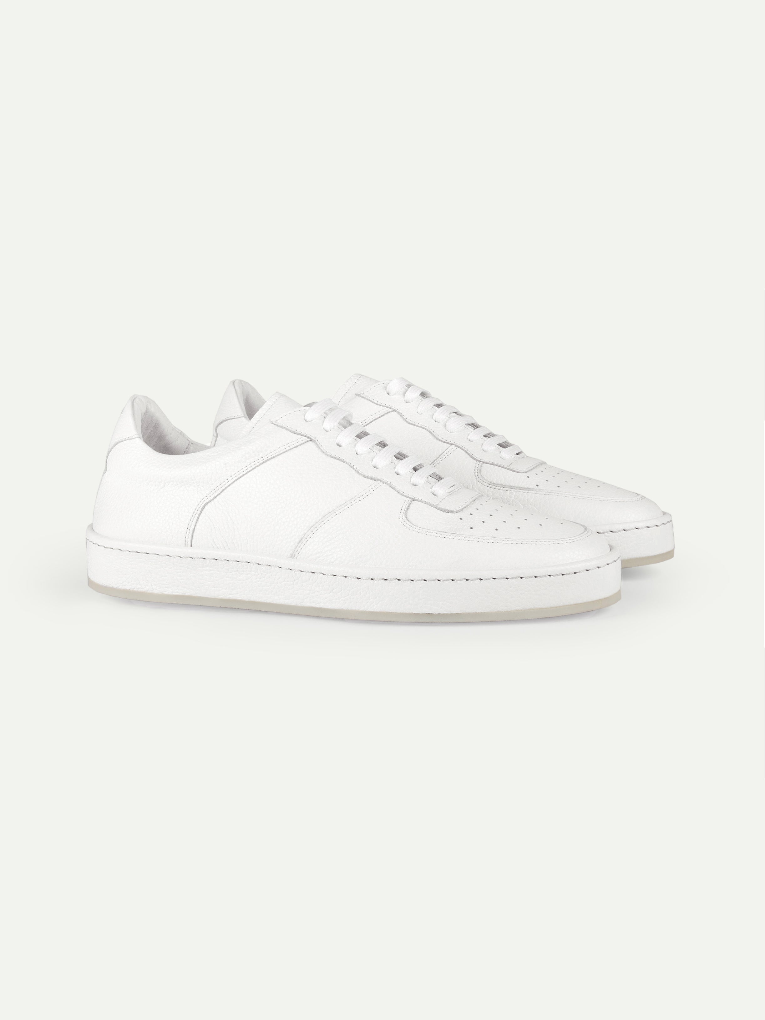 White Grain Voyager AUR2 Sneaker