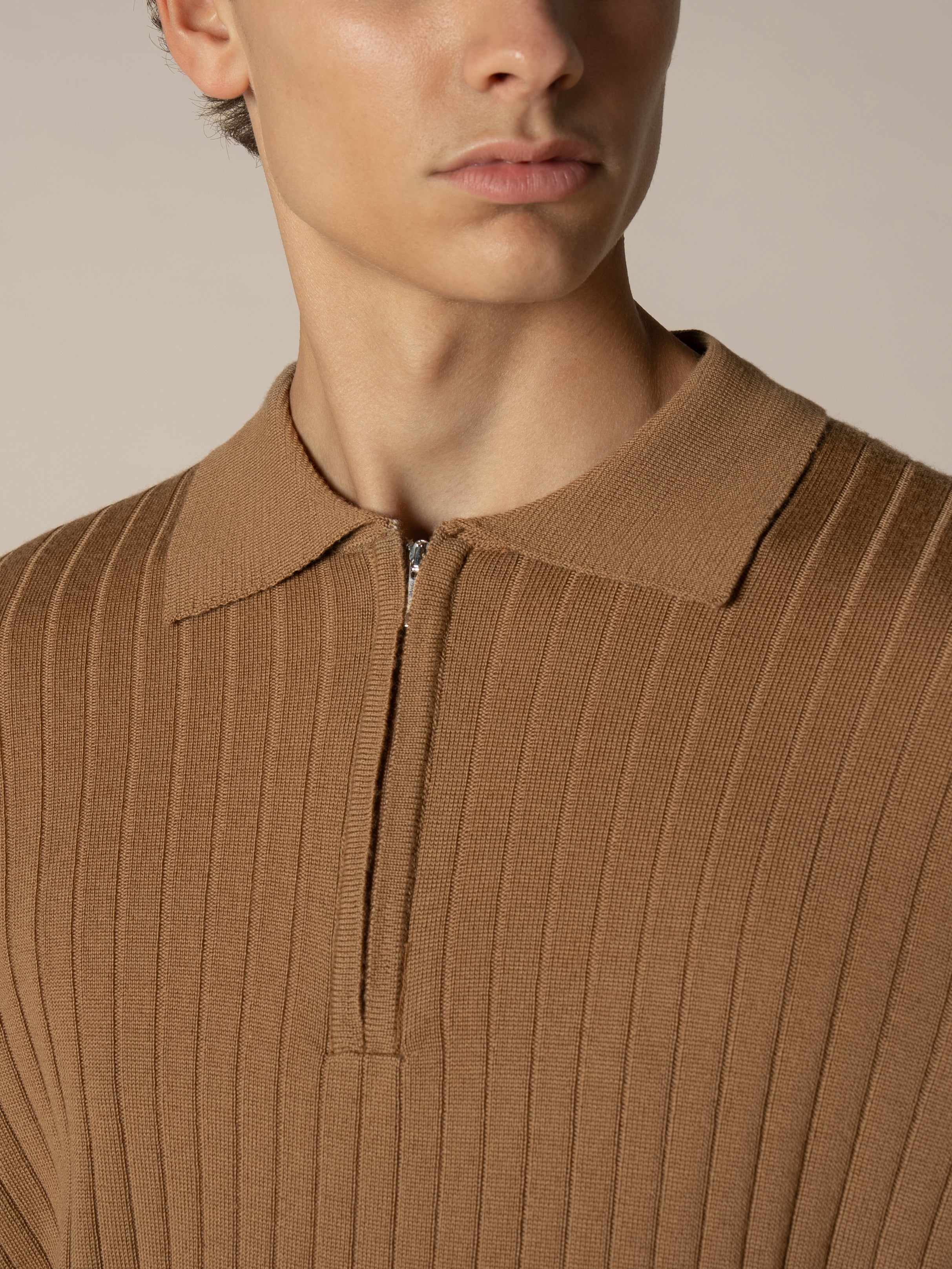 Ribbed Zipper Polo Caramel