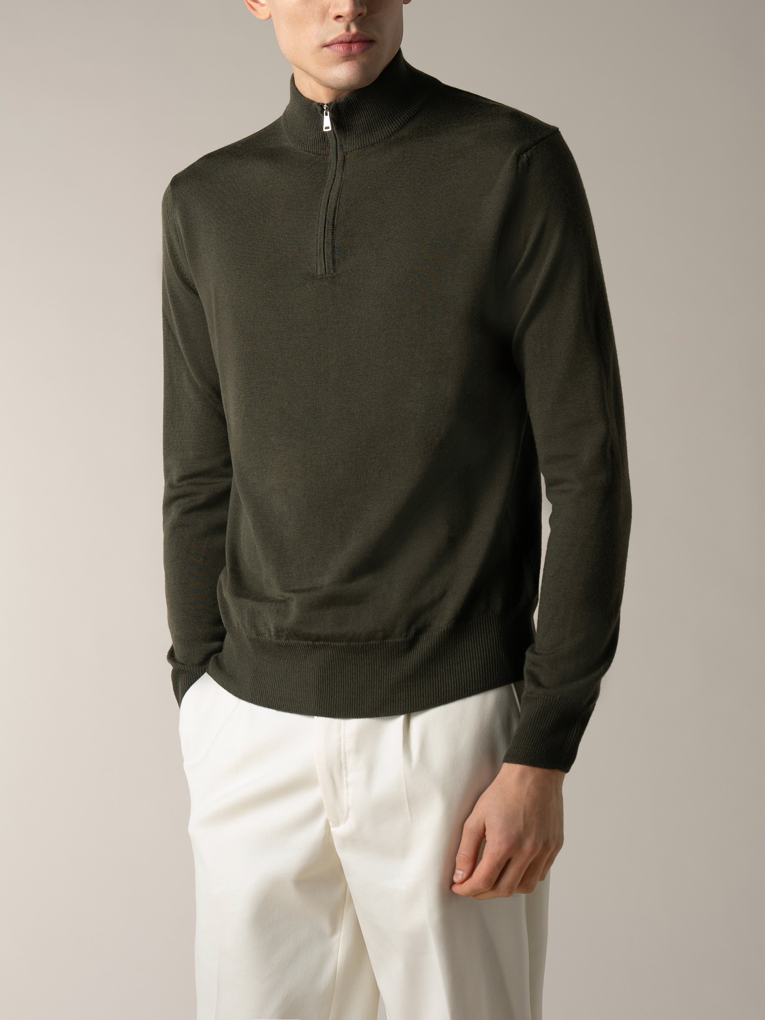 Extrafine Merino Zipper Sweater Olive