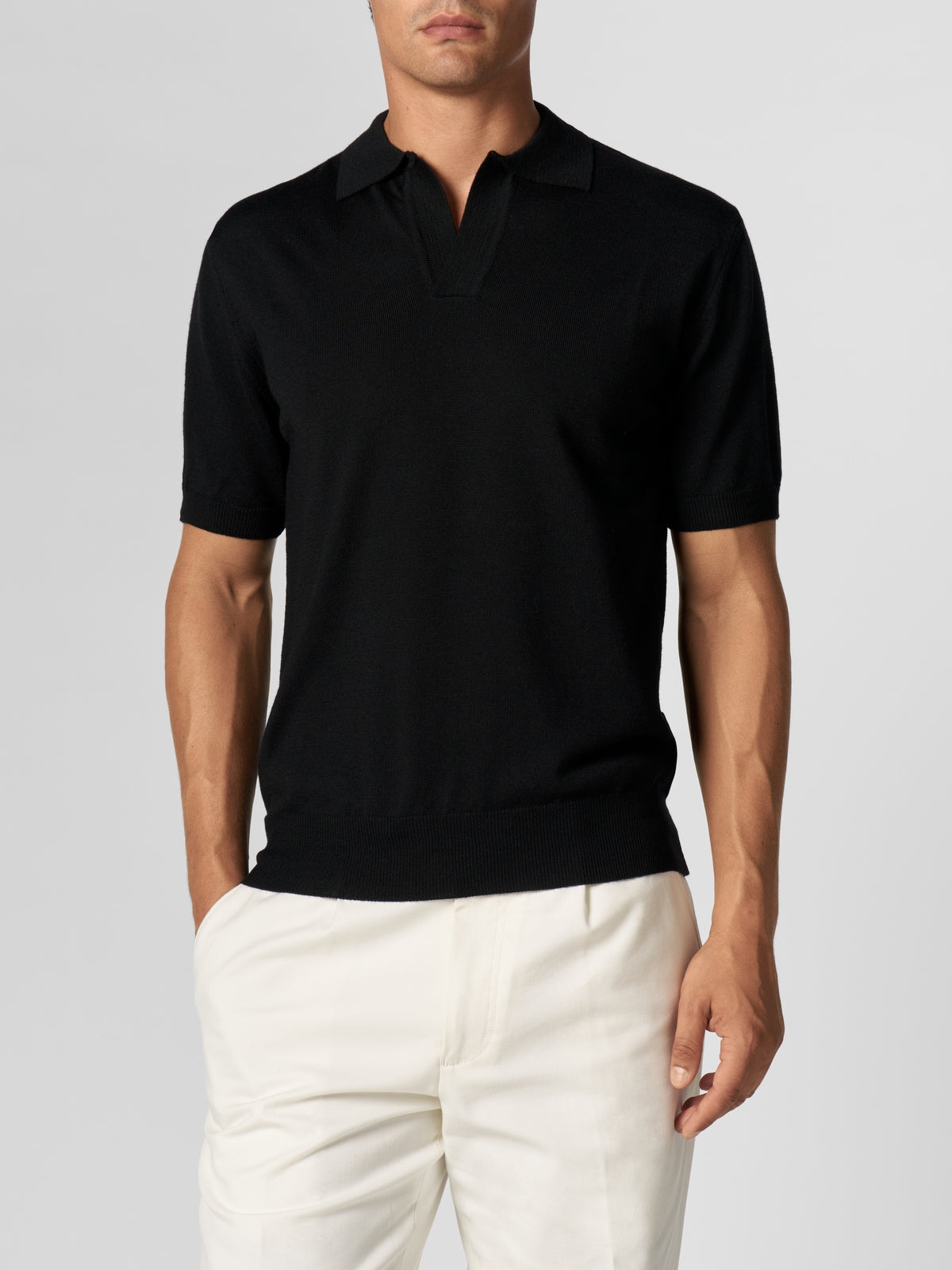Shortsleeve Buttonless Polo Black
