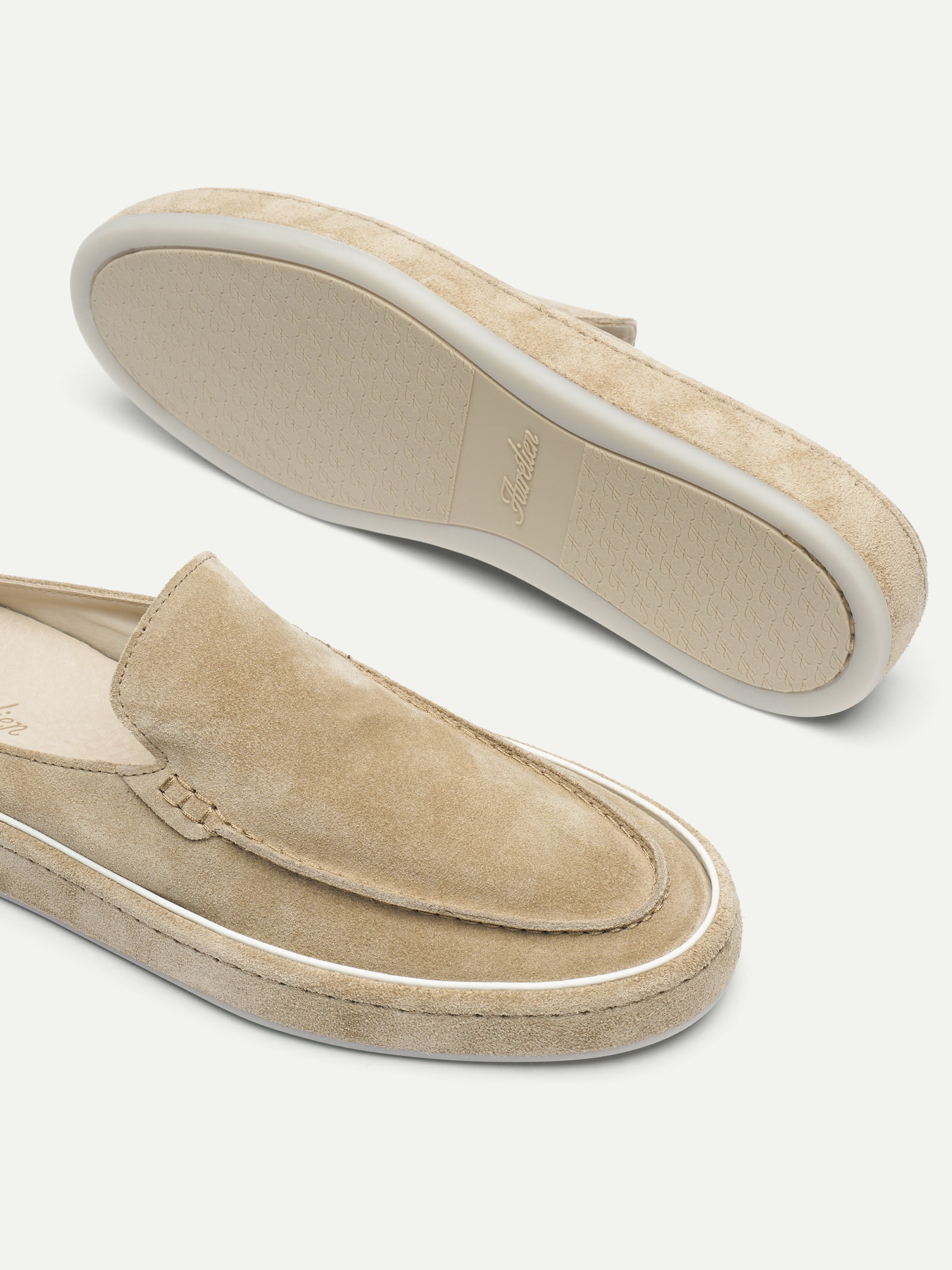 Dark Taupe Voyager Slipper