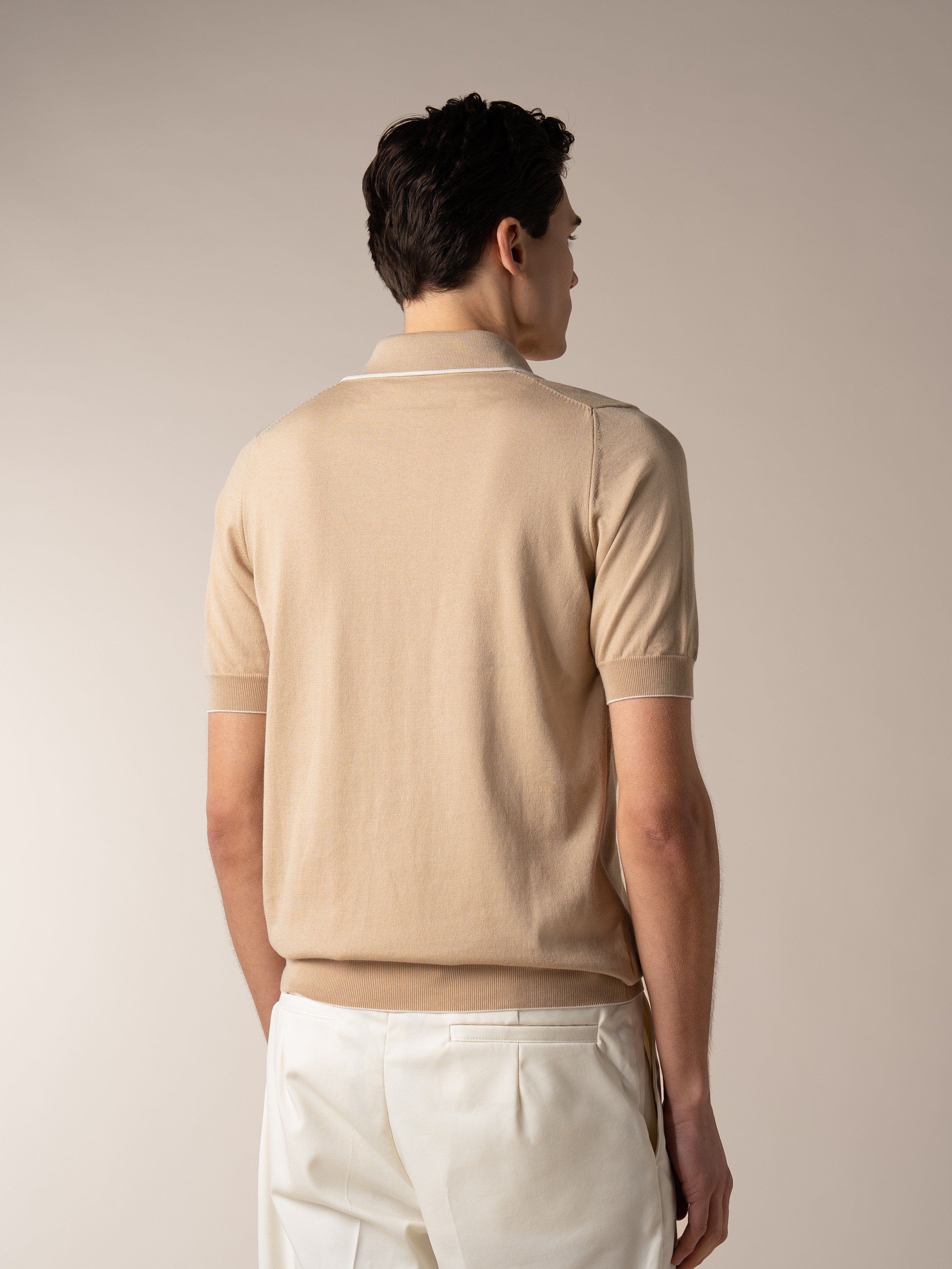 Shortsleeve Buttonless Polo Beige