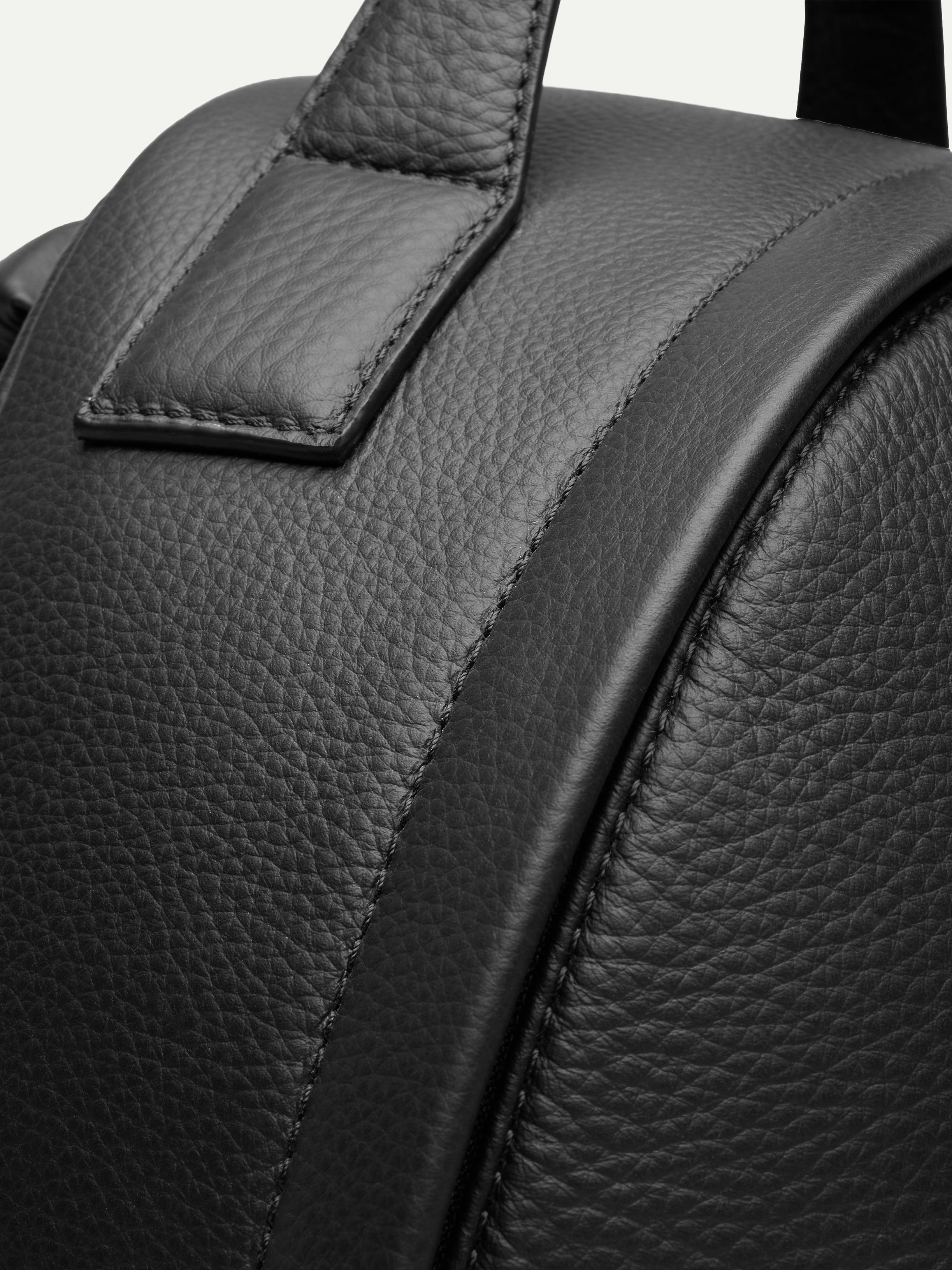Wave Backpack Black