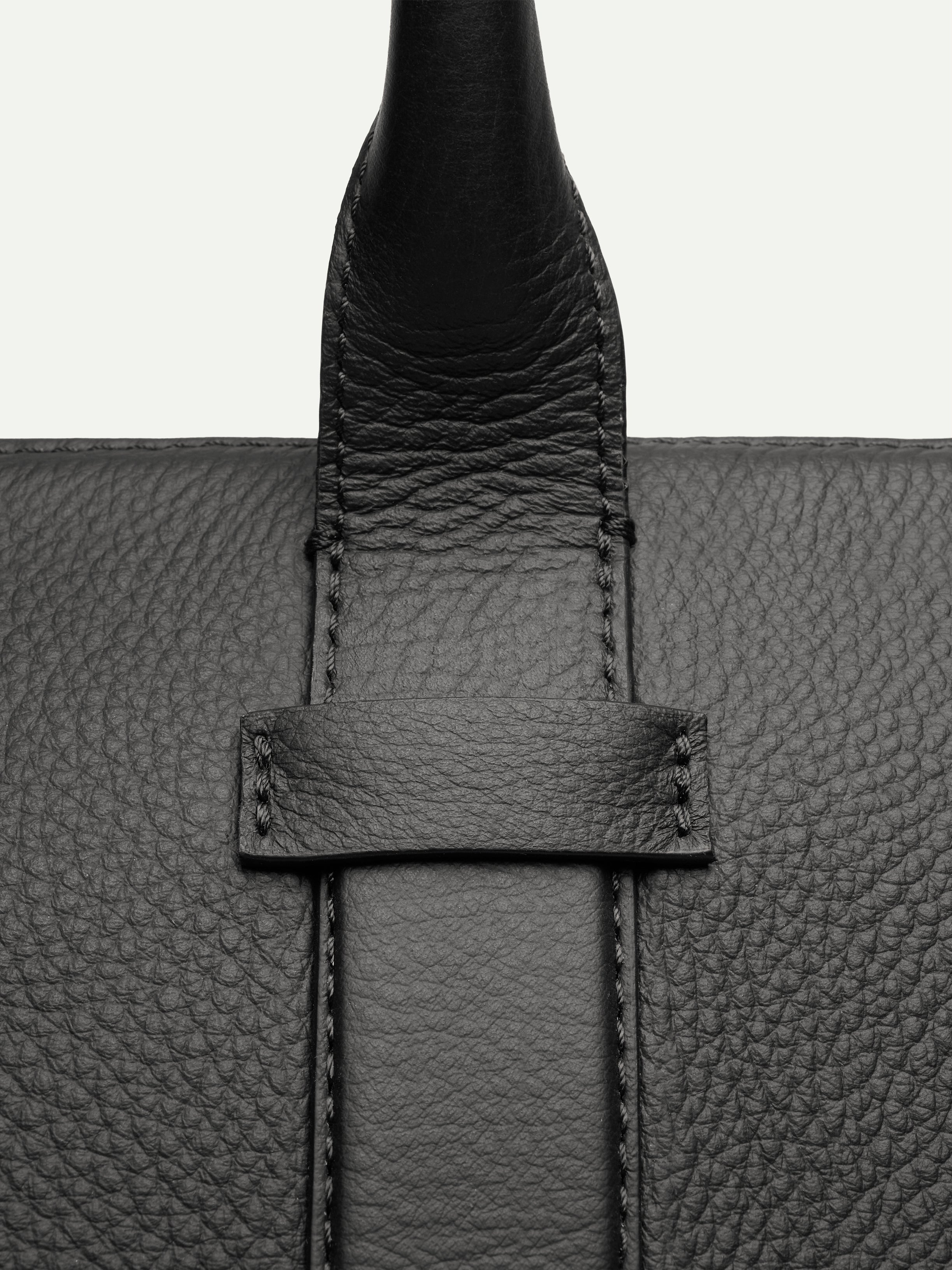 Wave Duffel Bag Black