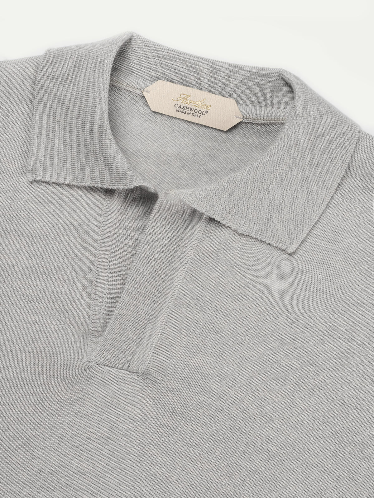 Shortsleeve Buttonless Polo Light Grey
