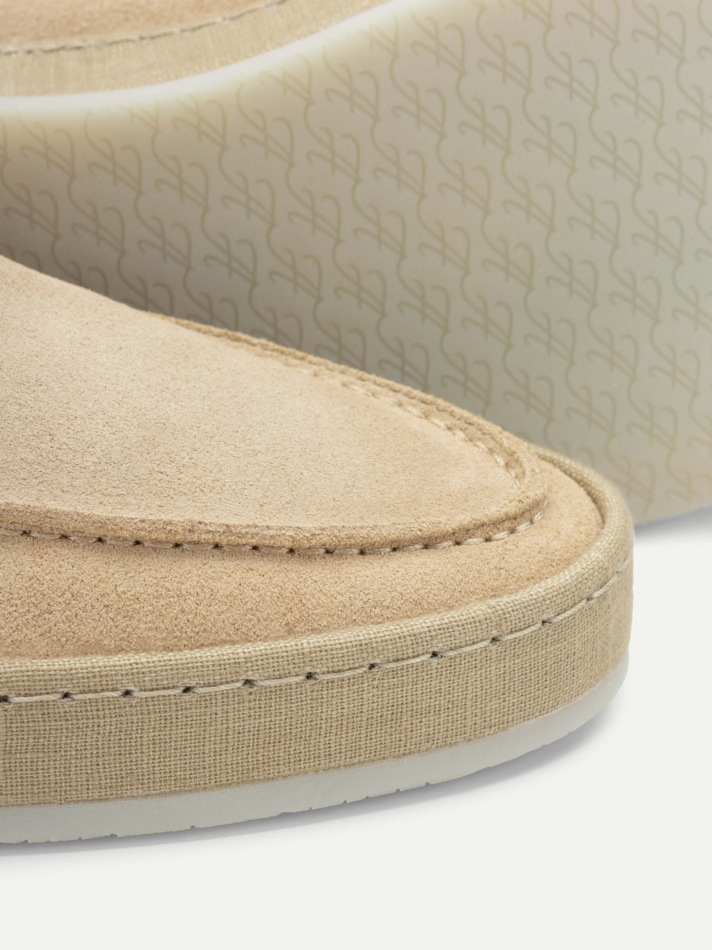 Nut Voyager Loafer